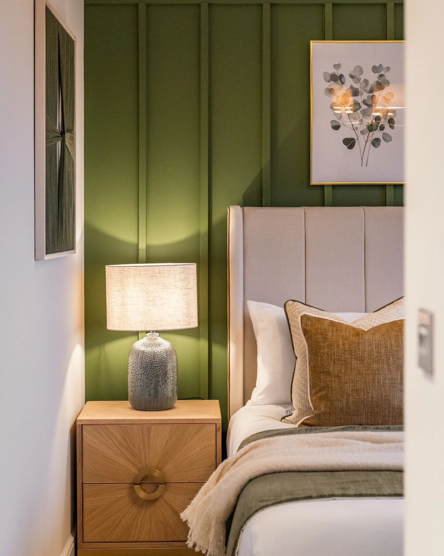 It&rsquo;s been a super busy start to December, it&rsquo;s always nice to see our clients busy at this time of year. 

Here are some detailed shots from our shoot at the new @castlegreenhomes Rydal View site which is being marketed by our clients @ll