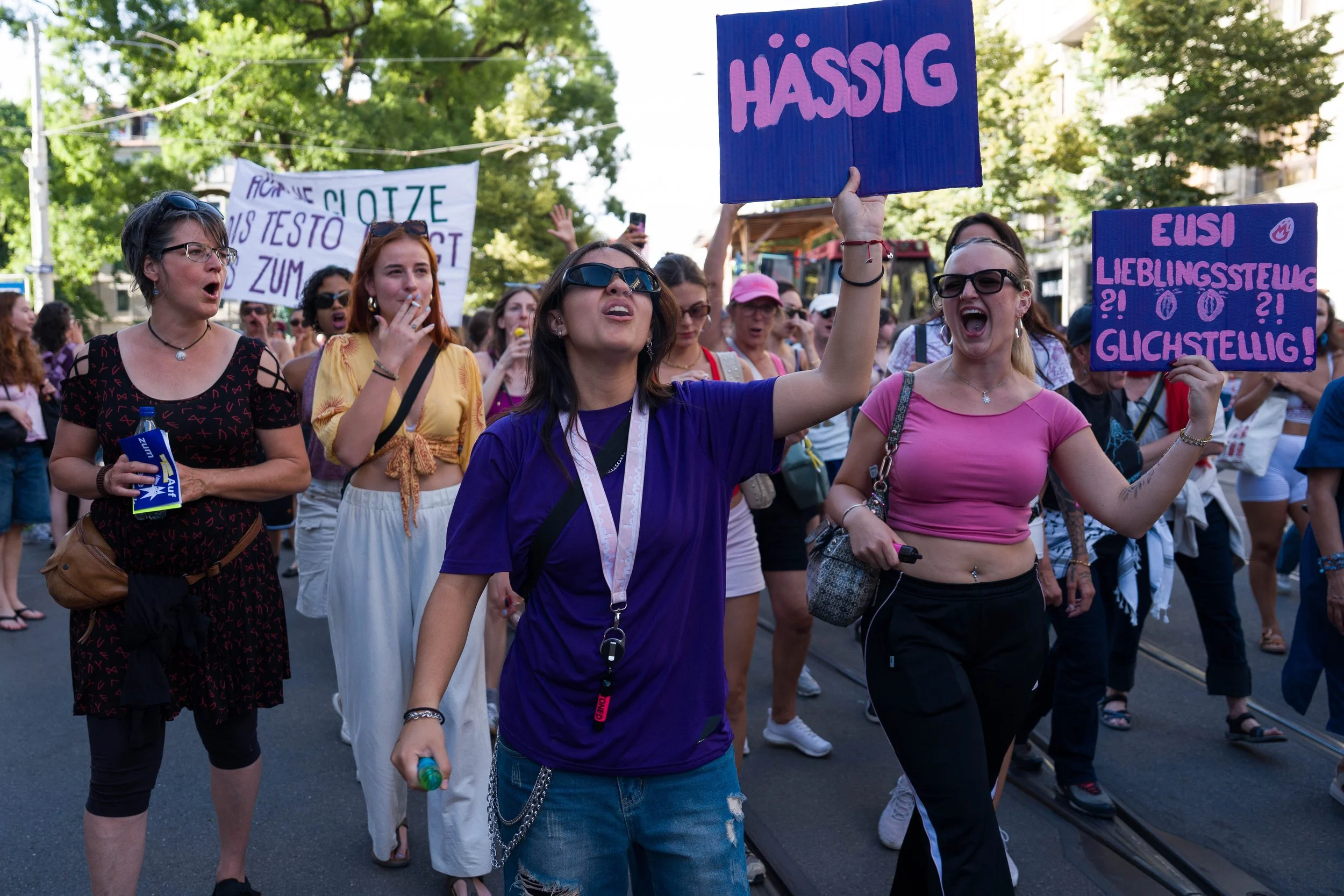 Frauenstreik Zürich-19.jpg