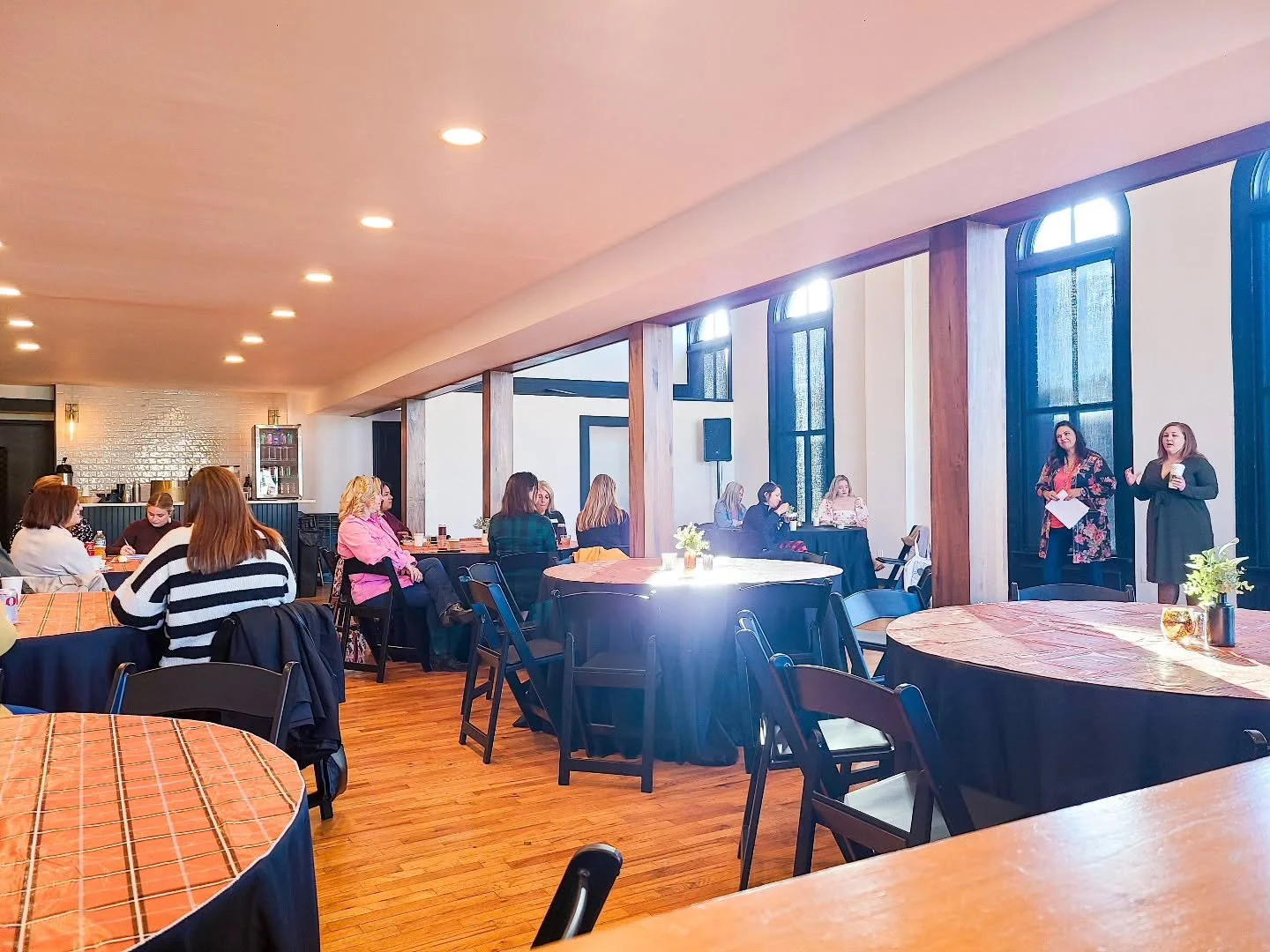 A huge thank-you to the amazing LeadHERs who gathered to network at Grafton Peek Social Hall this morning! 💛

It&rsquo;s always a joy to see our space filled with connection, collaboration, and community.

#LeadHERs #WomenSupportingWomen #OldTownGre