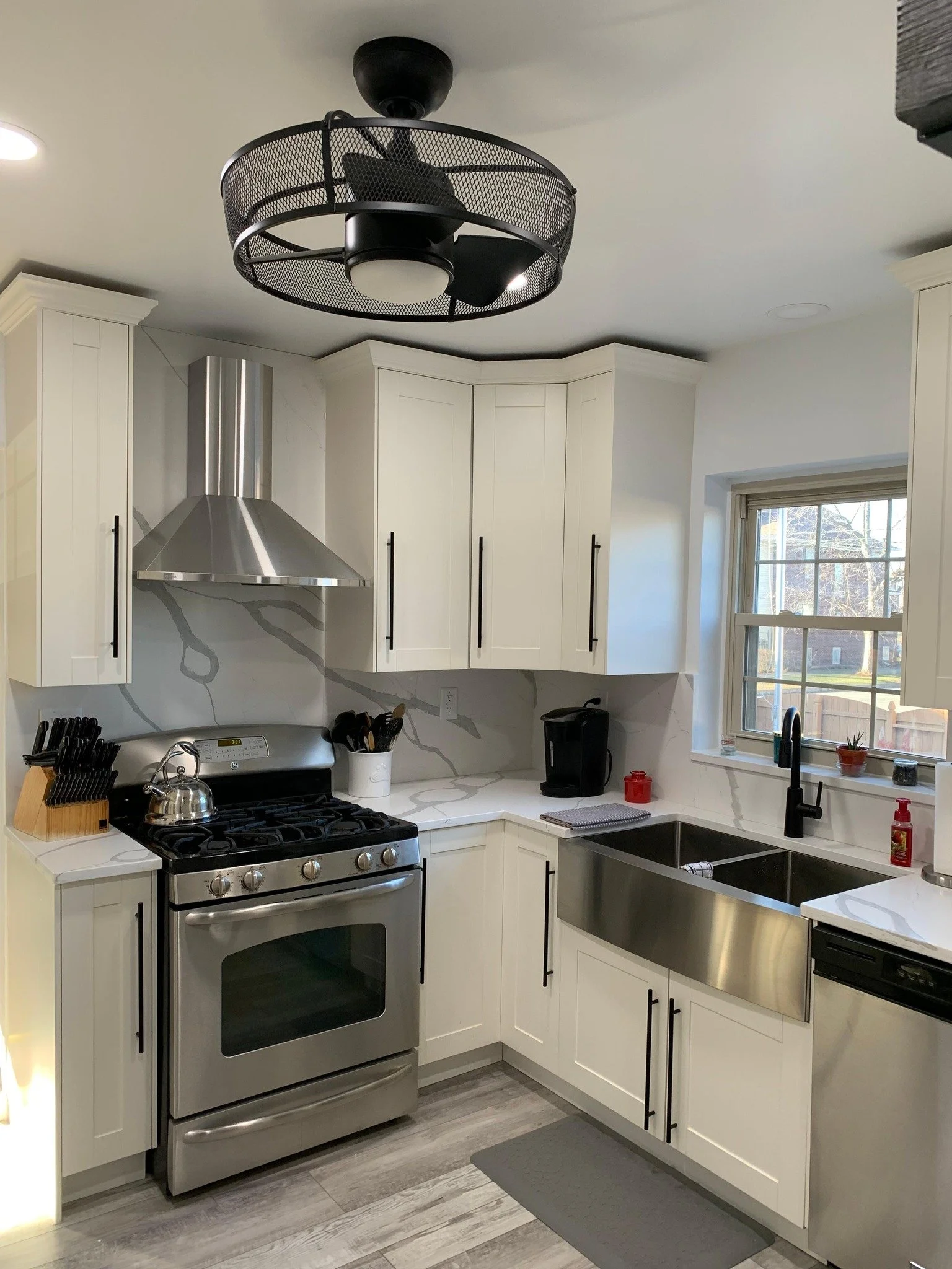 Custom kitchen upgrade in Munster, Indiana with quality materials and a clean, modern look.