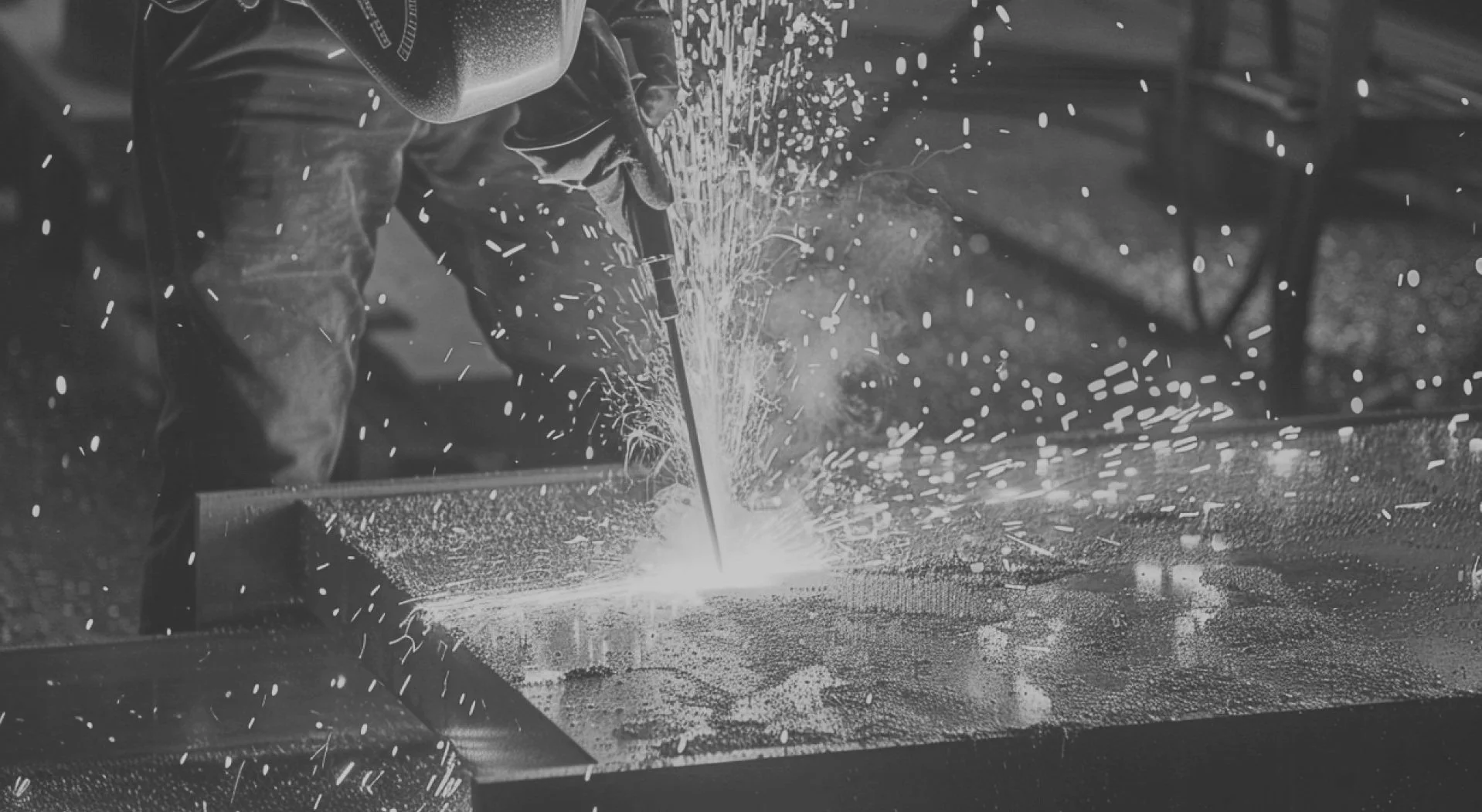 Artisan welding in the AmorettiLAB workshop, Mexico City