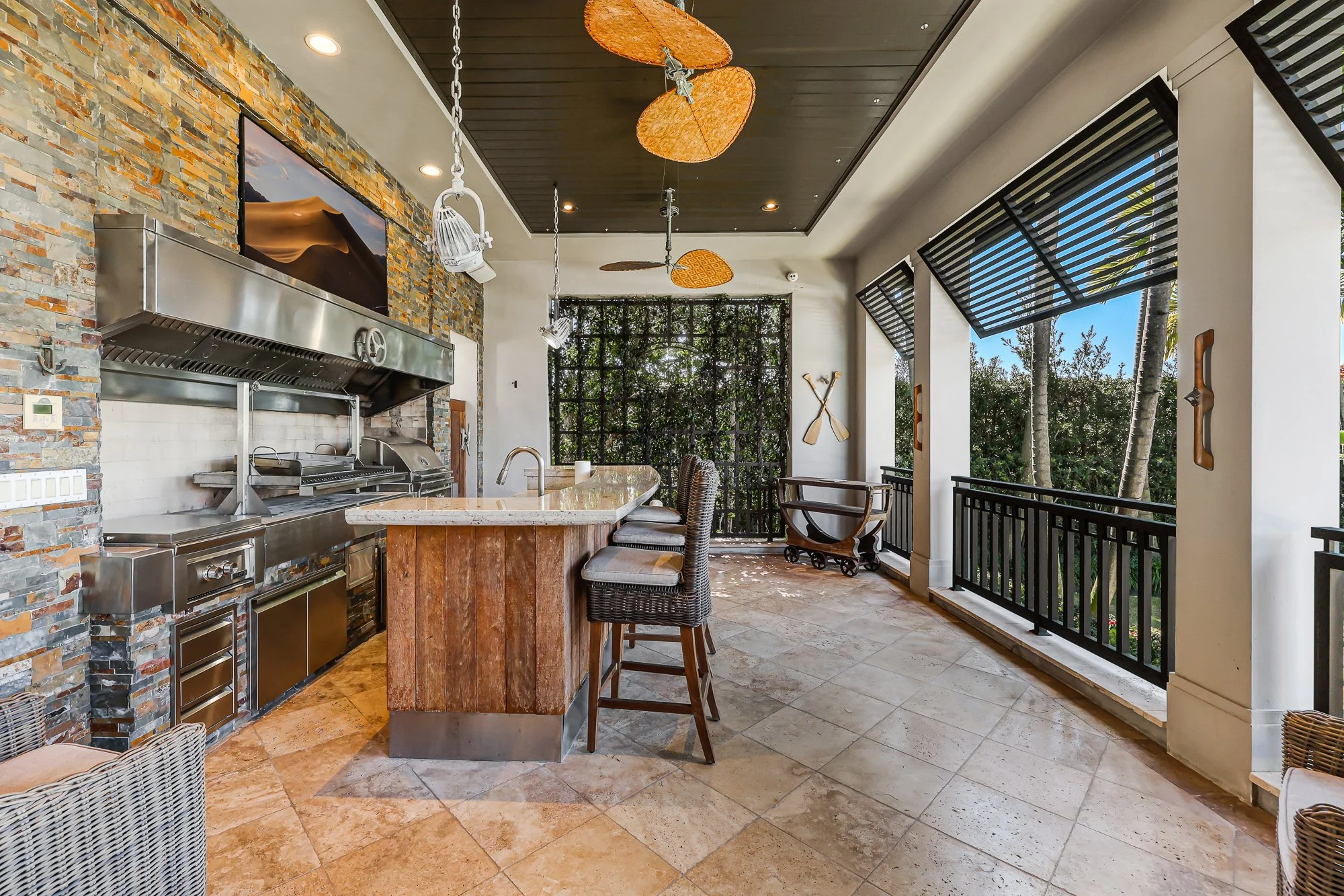 9320 Balada St-59.jpg