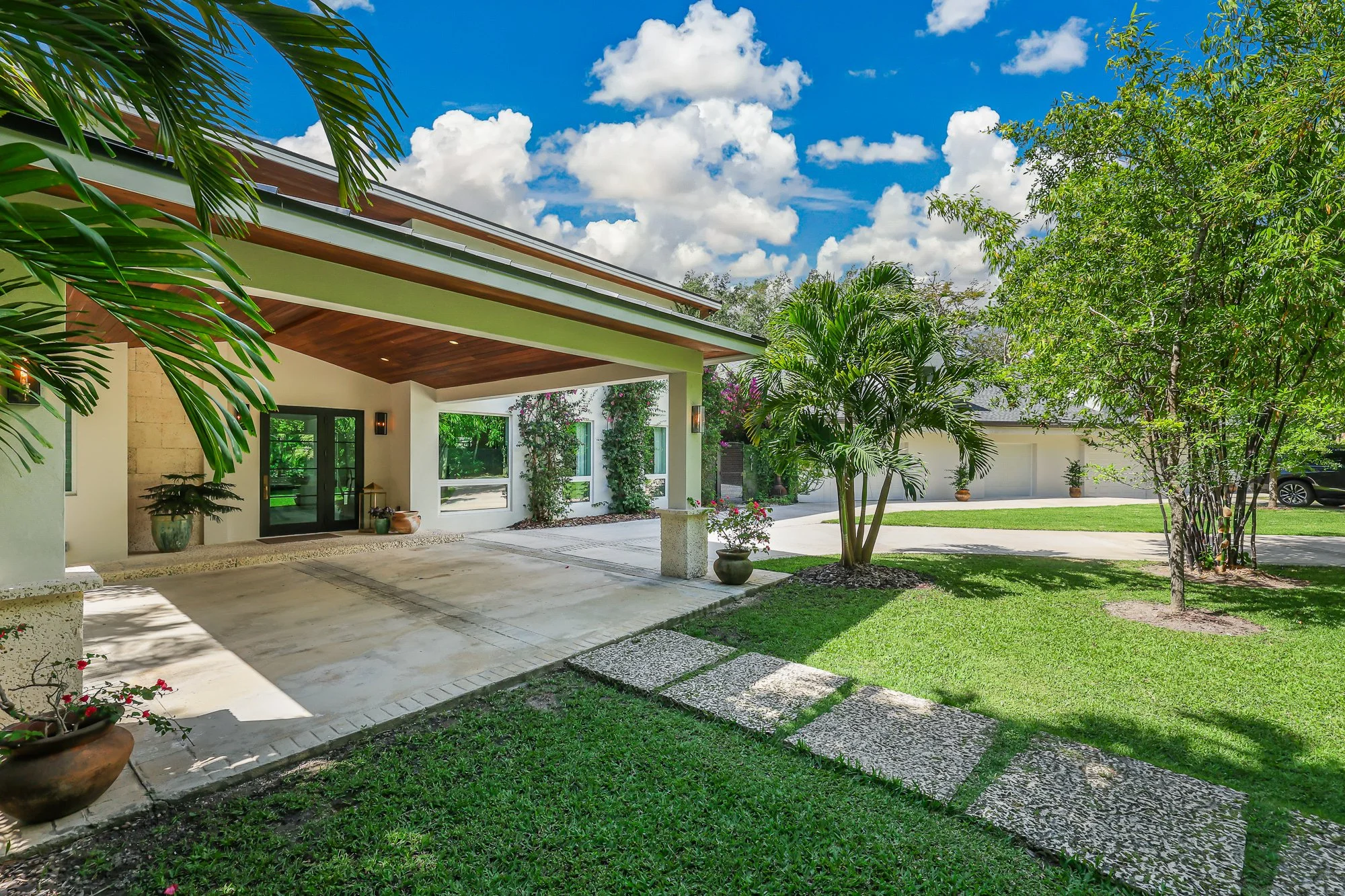 6910 SW 145th Terr-5.jpg