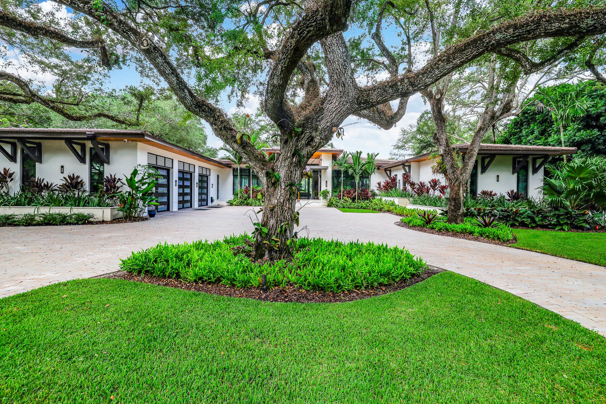 10830 SW 69th Ave-2.jpg