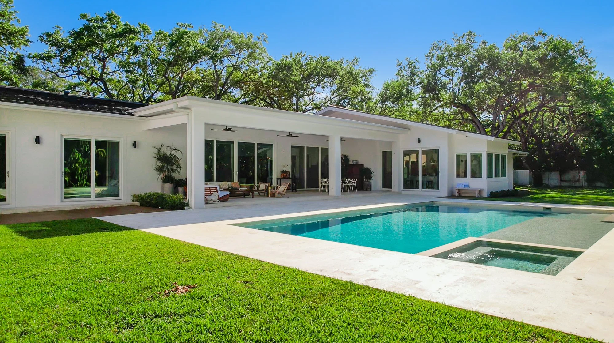 5501 Snapper Creek Rd-110.jpg