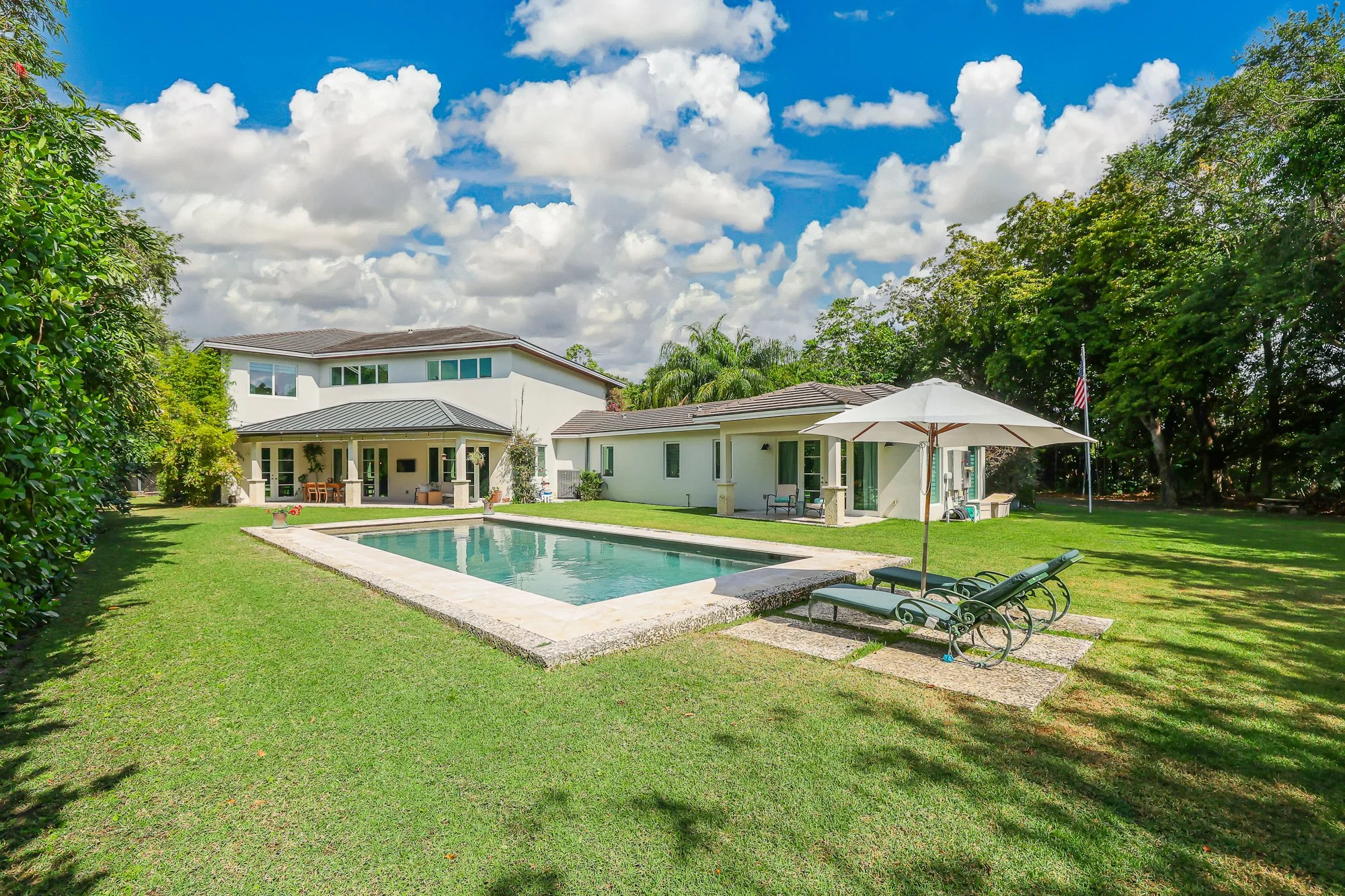6910 SW 145th Terr-72.jpg