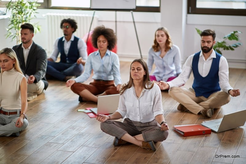 meditating-employees.jpg