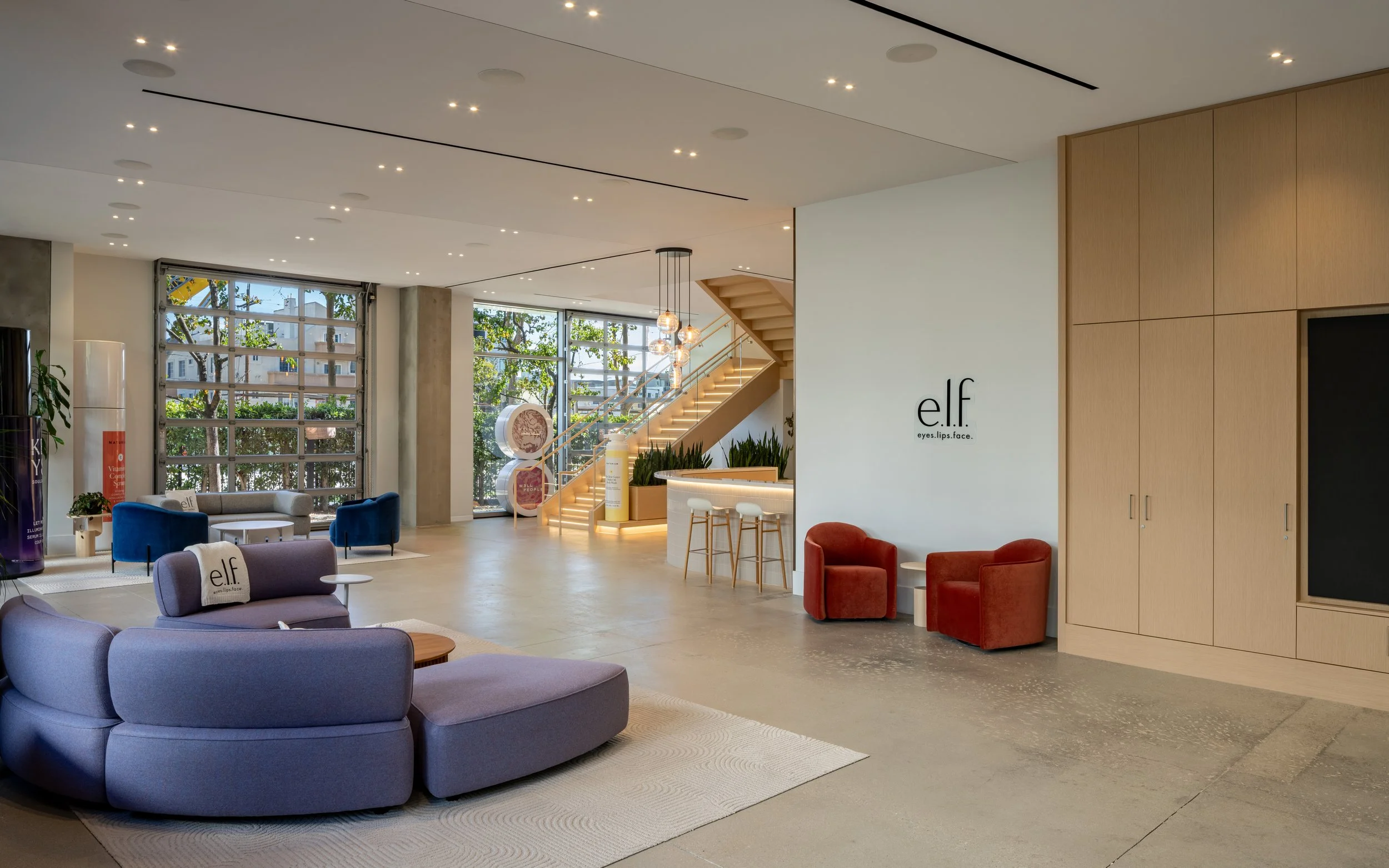 ELF-03.jpg