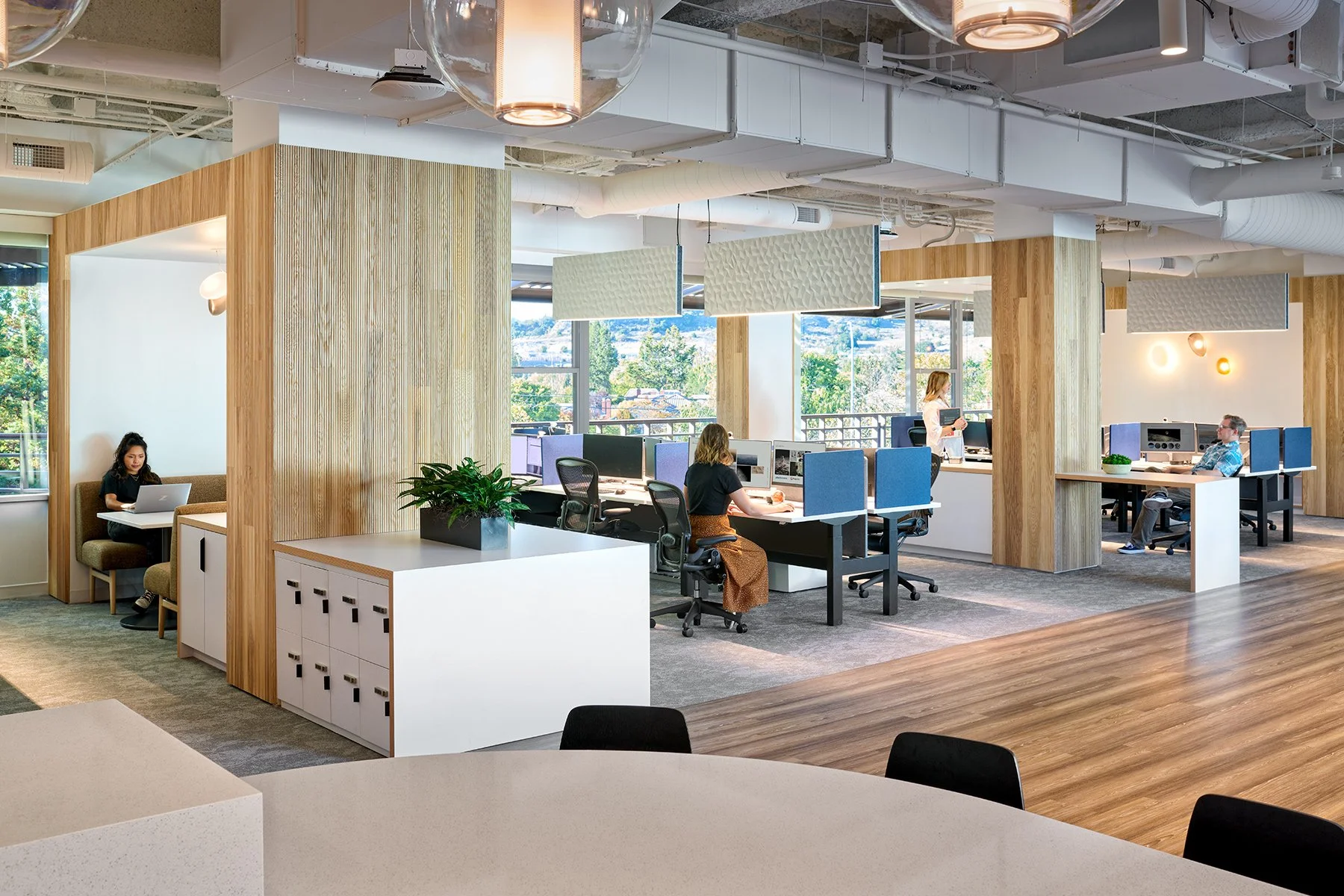 HP | Polly Offices