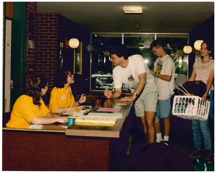LSM1995+people5.jpg.webp