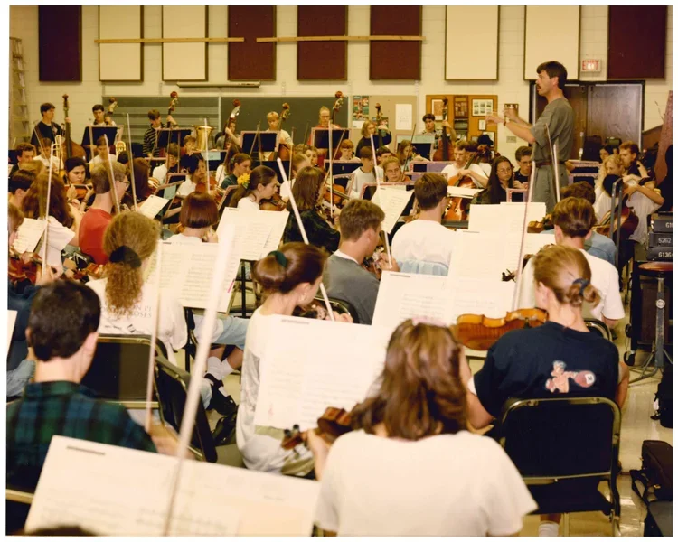 LSM1995+people8.jpg.webp