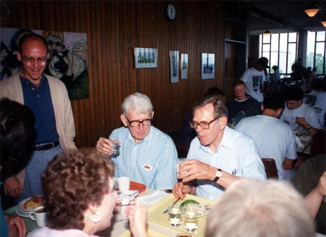 1992-03.jpg.webp