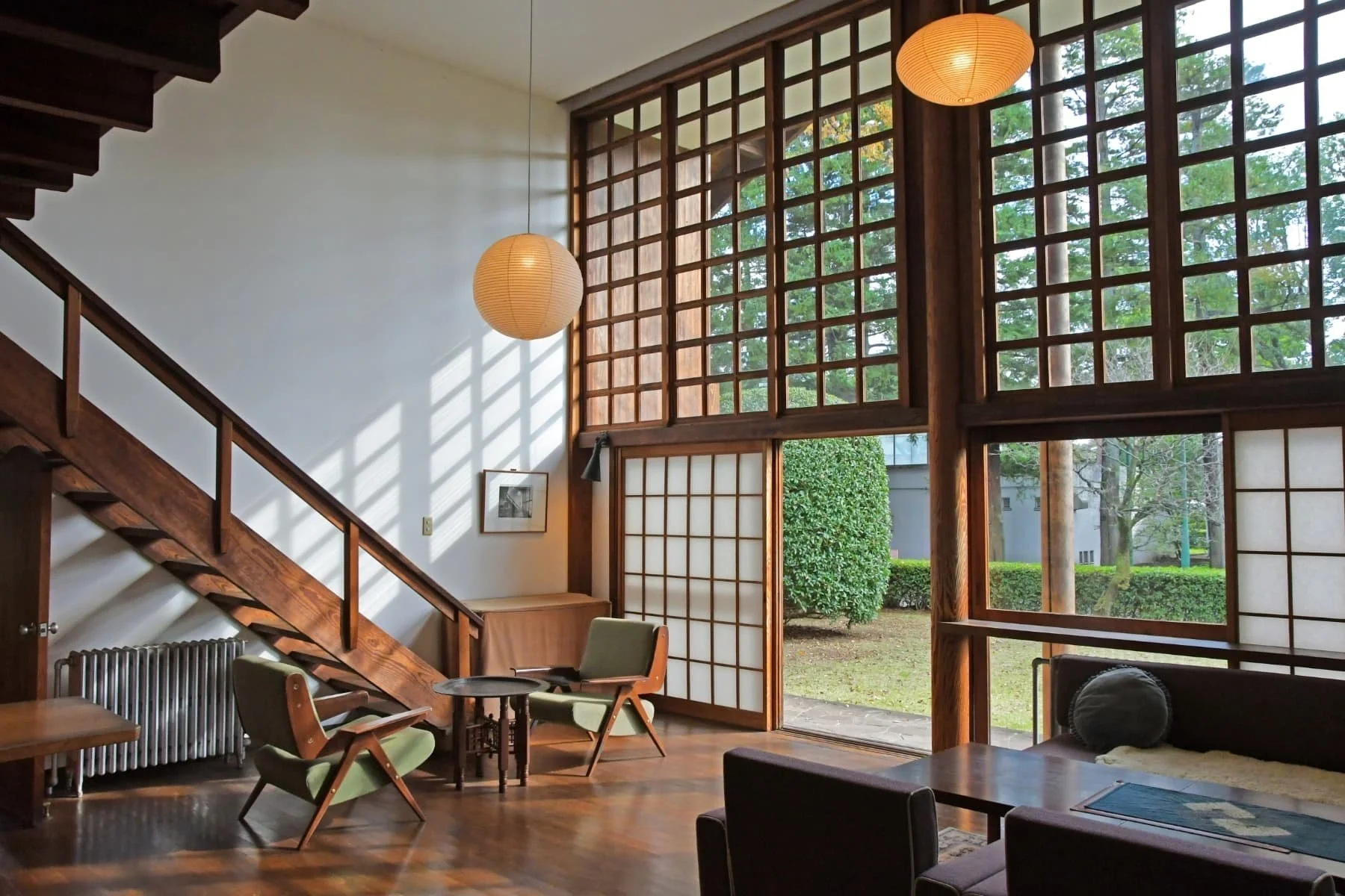 fas202503_interior01L.jpg