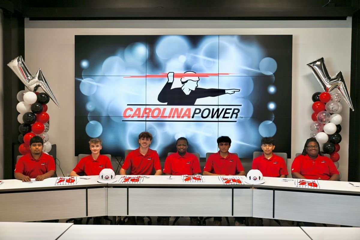 New Apprentices Welcomed with Athletic-Style Signing Ceremonies
