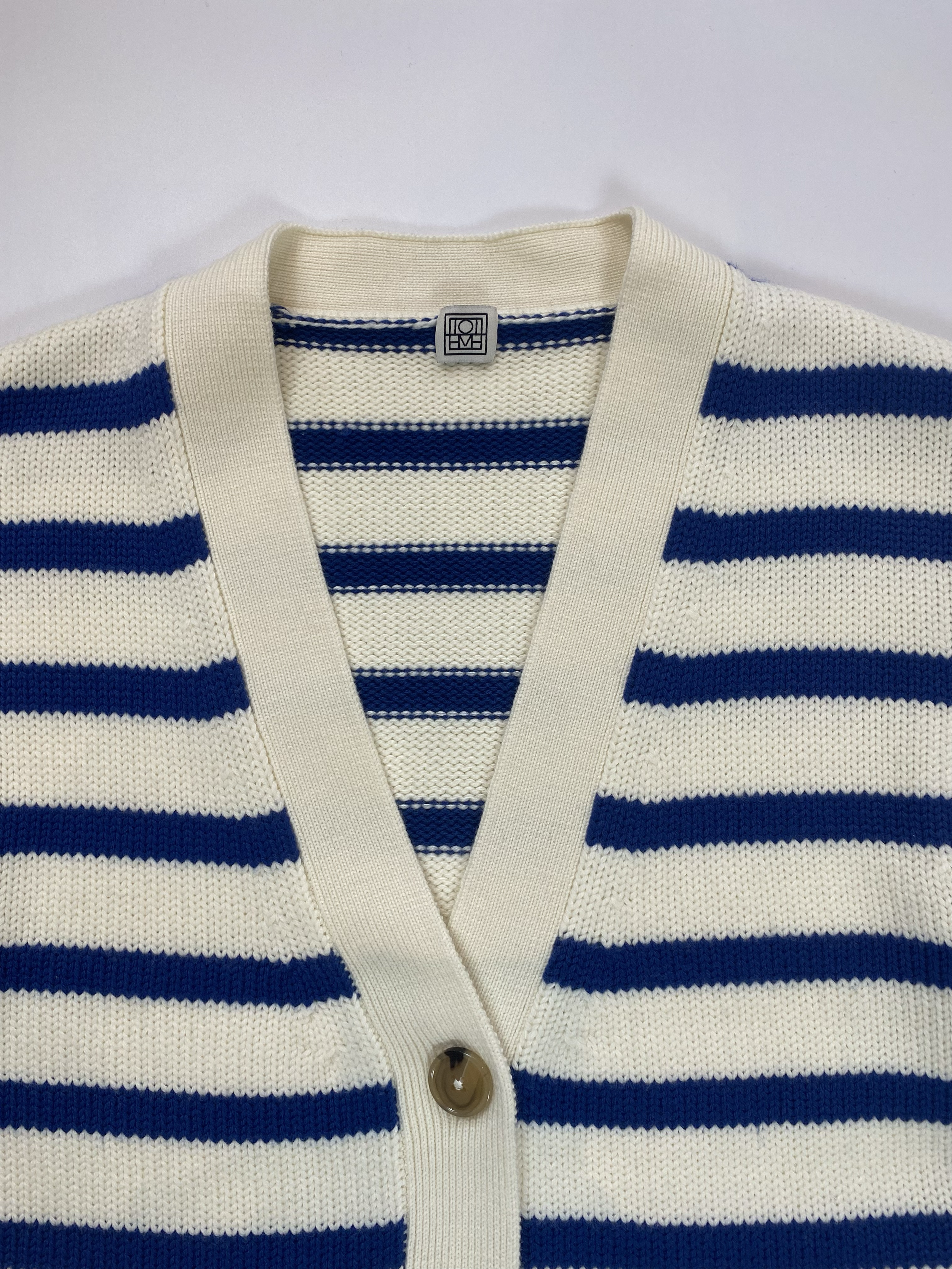 Toteme Striped Cardigan - preloved neck detail