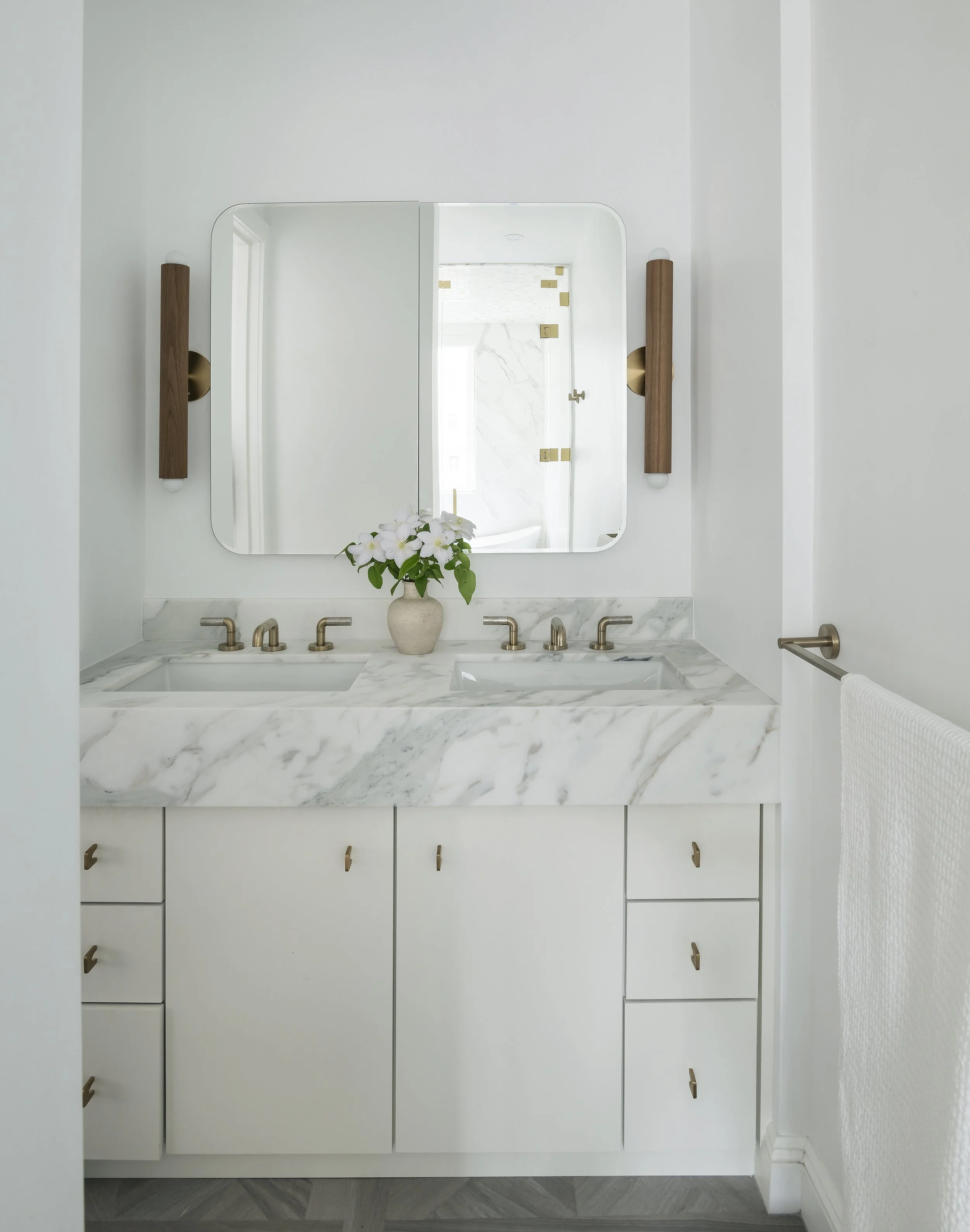 2026-03-11 Sarah Tract. 1095 Park Ave16055.jpg