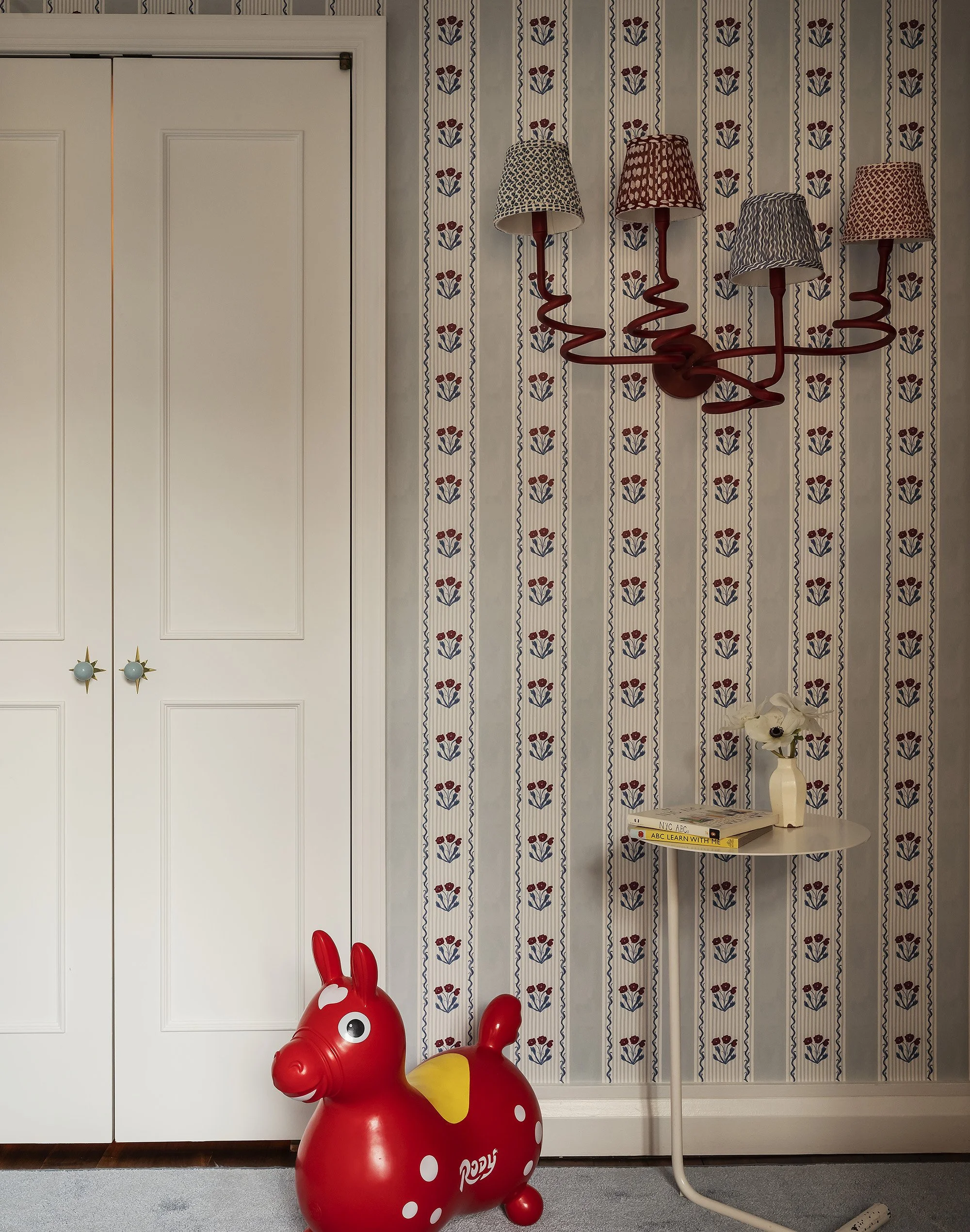 2026-03-10 Sarah Tract. 2150 Broadway15467.jpg