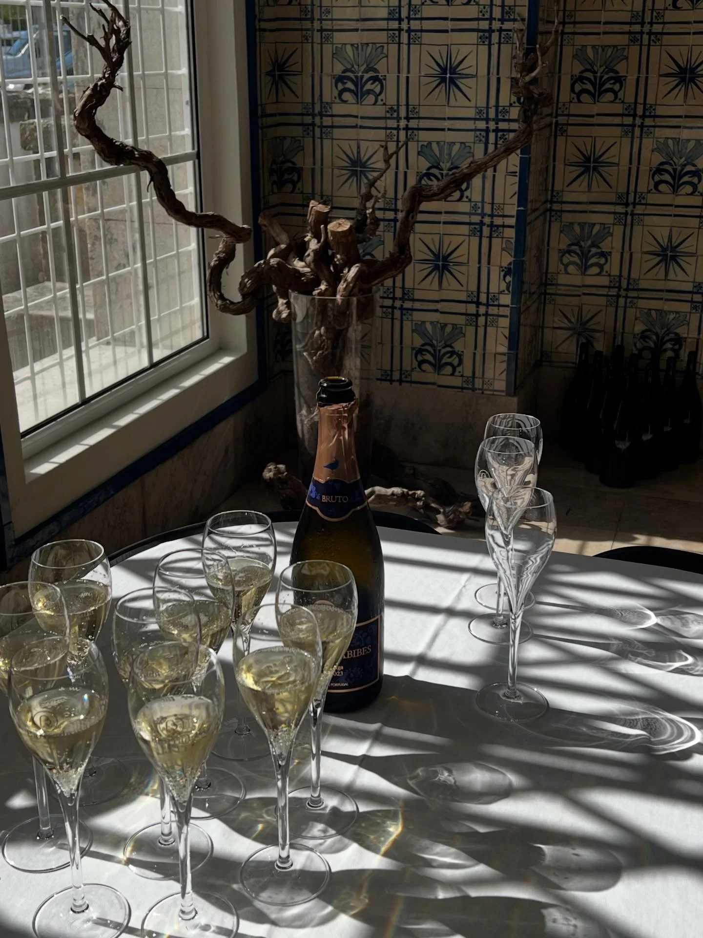 👉Central Portugal has my heart and (especially if you&rsquo;re a foodie) I think you should spend a few days here 

It&rsquo;s fairly easy to connect the dots if you&rsquo;re visiting Lisbon and Porto and planning on renting a car 

(and if you&rsqu