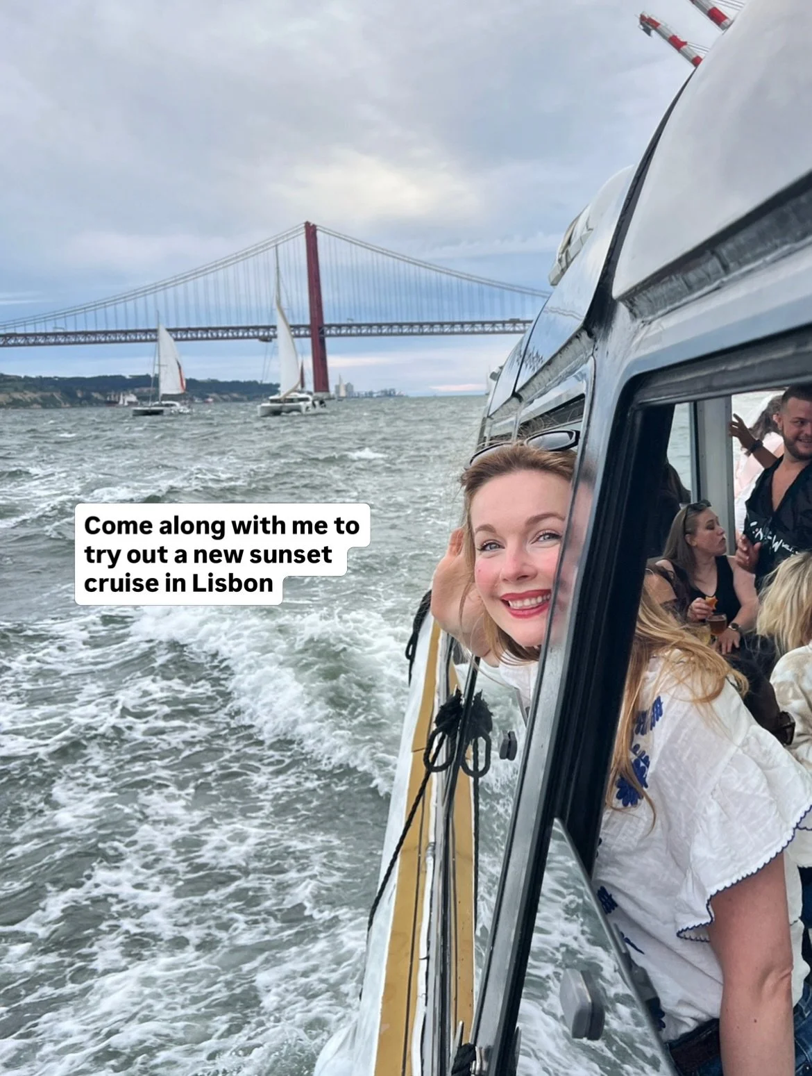 Trying out a new sunset cruise in Lisbon with @ondas.de.angelo ☀️

⏰ 2 hours
💸 60&euro;
🍷open bar &amp; snacks on board 

Overall 8/10, gorgeous way to see the city (especially in the summer months when it&rsquo;s lovely and warm under water) 

🔗 