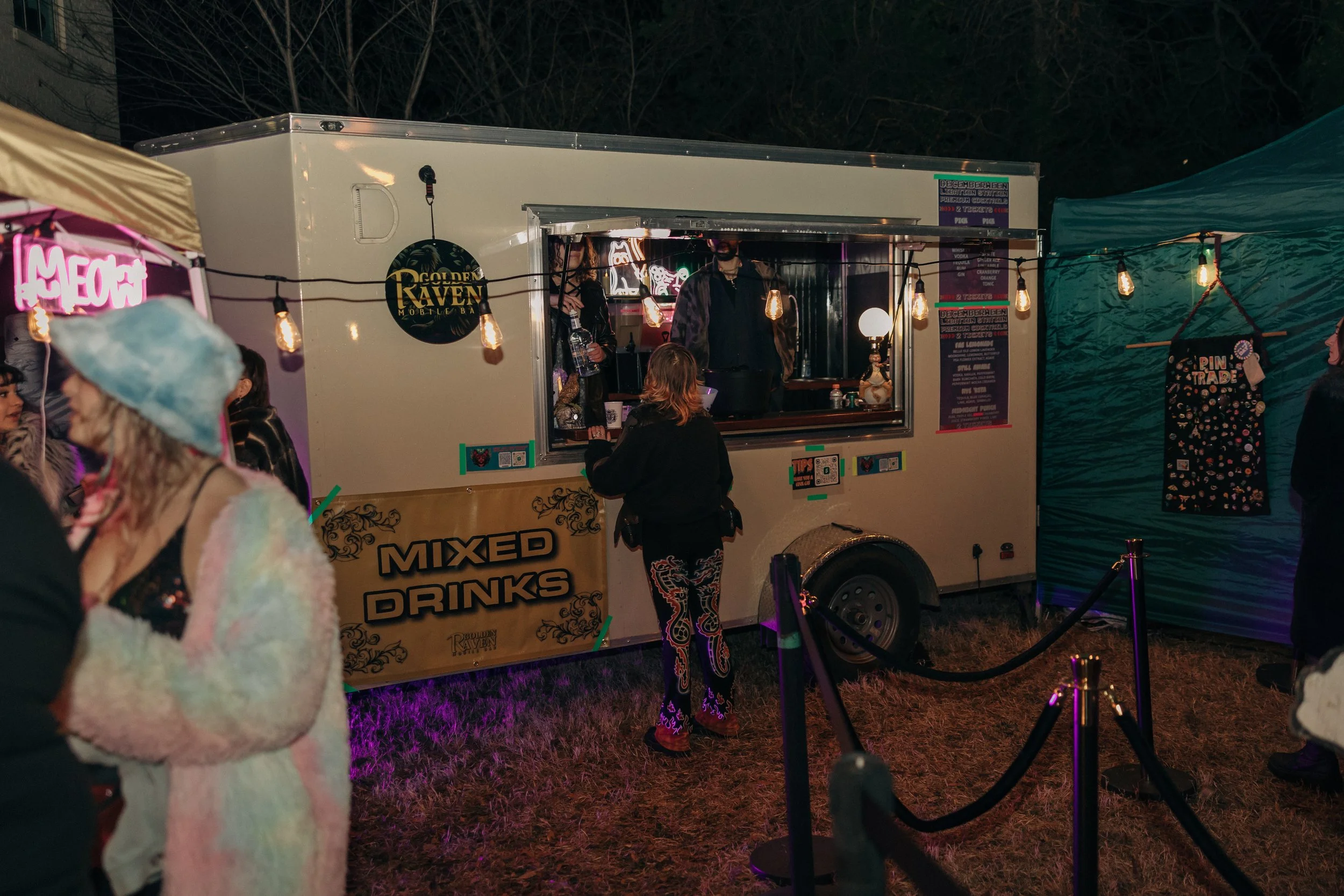 Golden Raven Mobile Bar Trailer