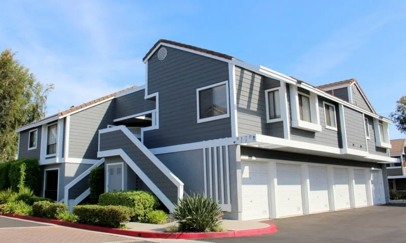 Commercial exterior painting project for a large multi-family building in Anaheim, California serving Orange County