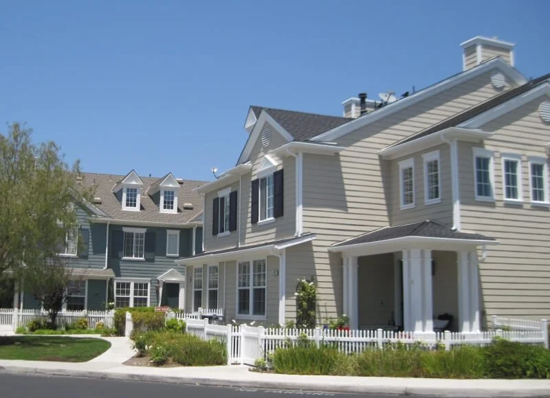 Townhome community freshly painted in Southern California