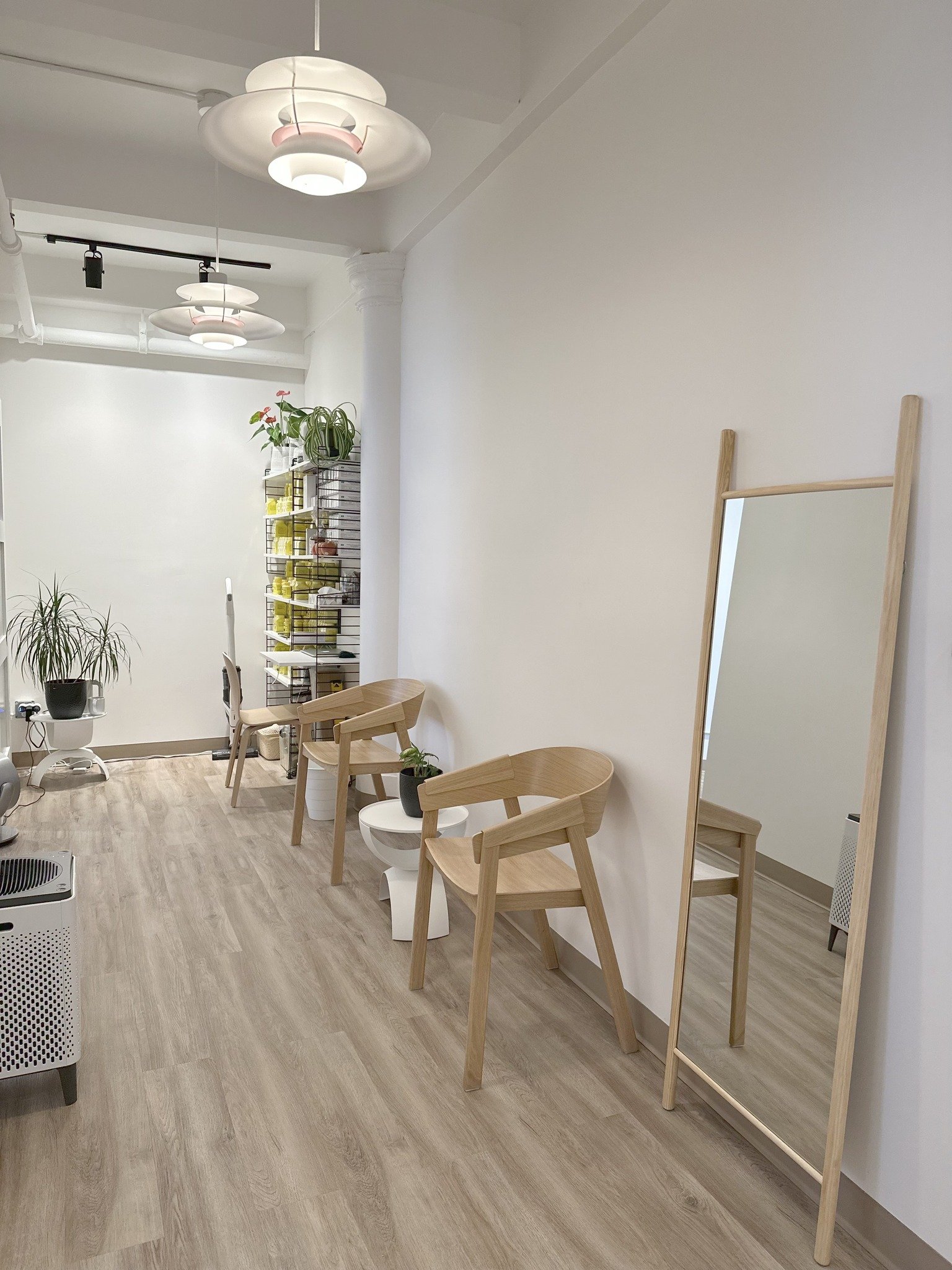 Office 2 - Hewwing Acupuncture 32 Union Square East, Manhattan, New York.