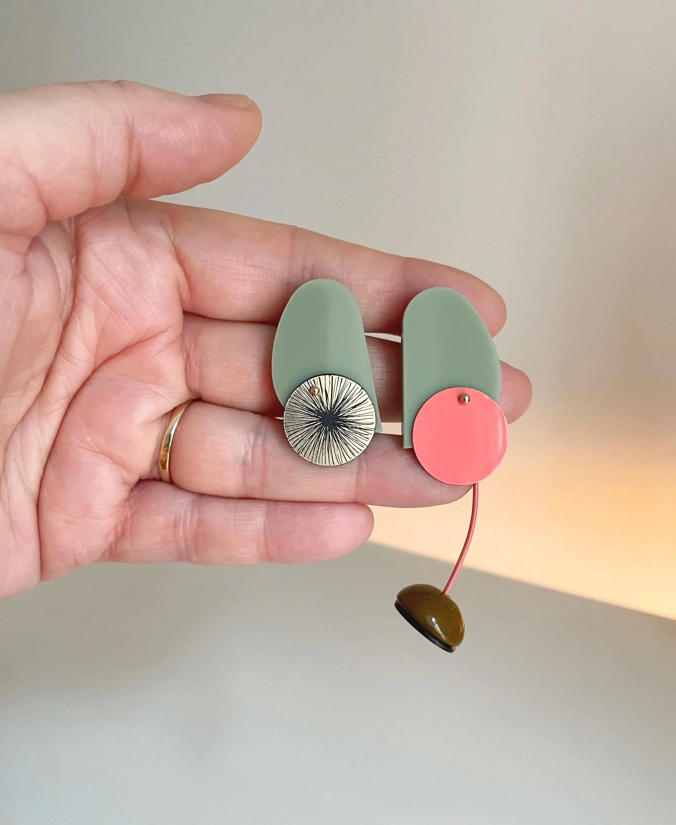 Adelheid_Earrings2.jpg