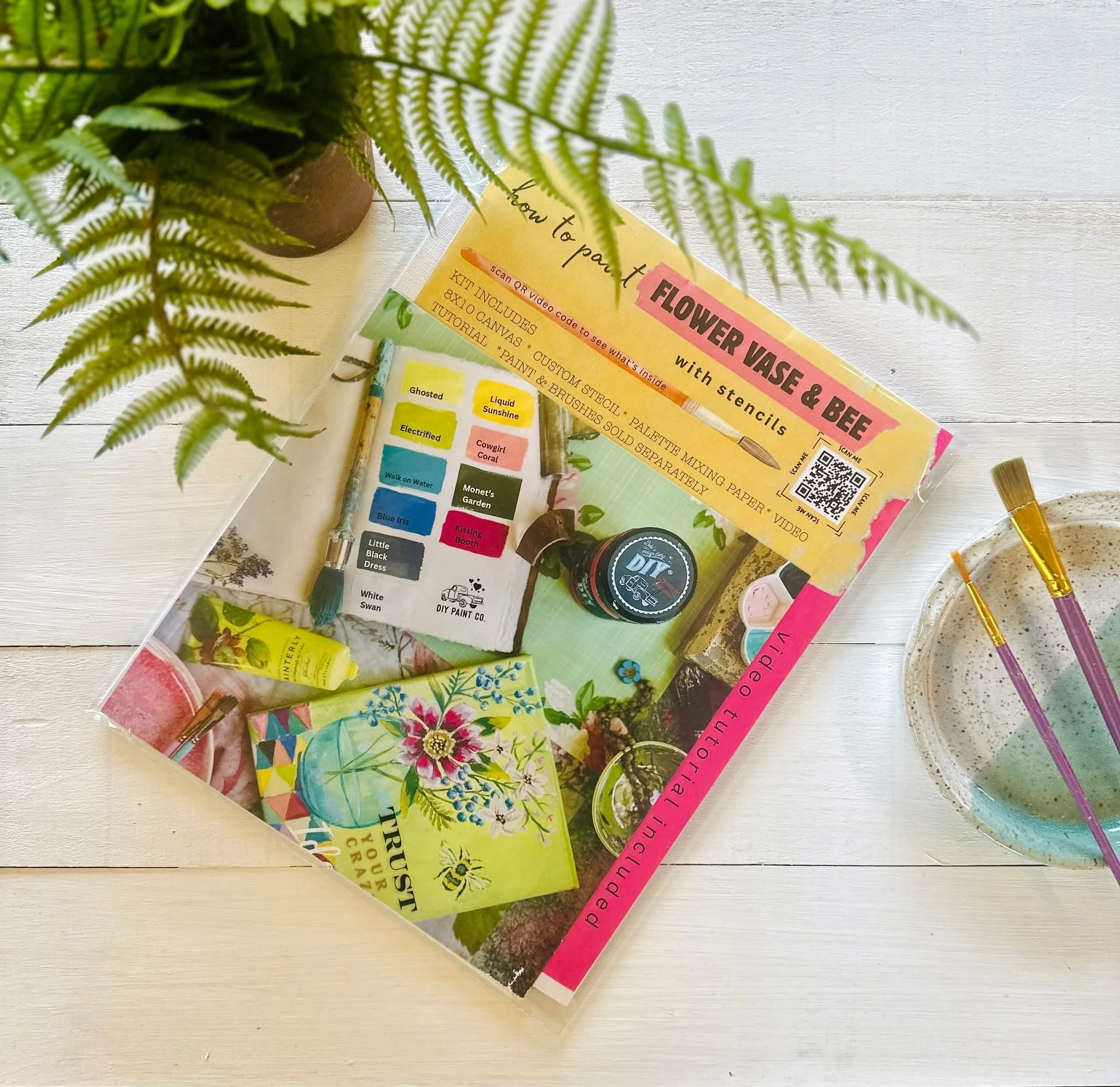 Flower Vase With Bee.JPG