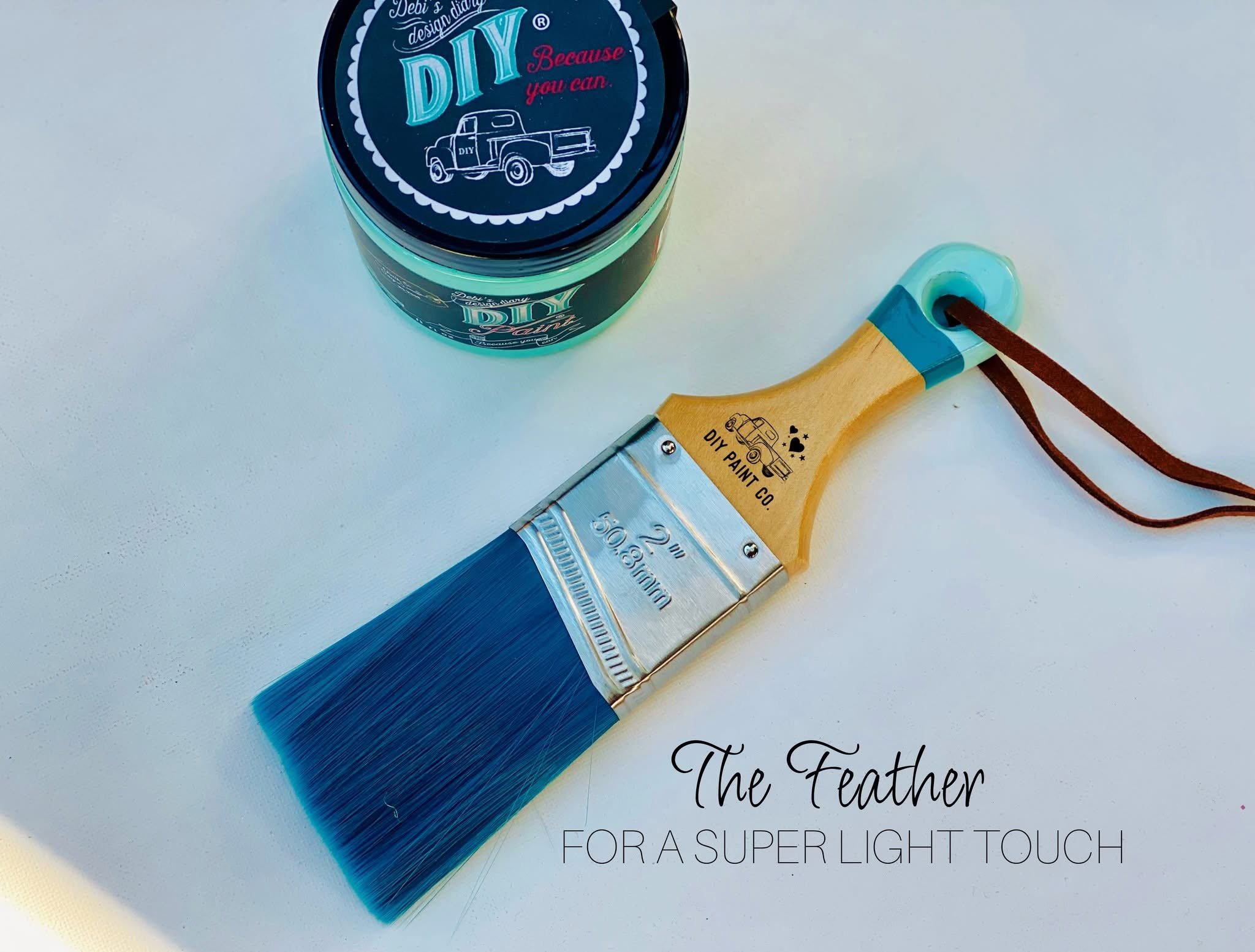 The Feather Brush by DIY