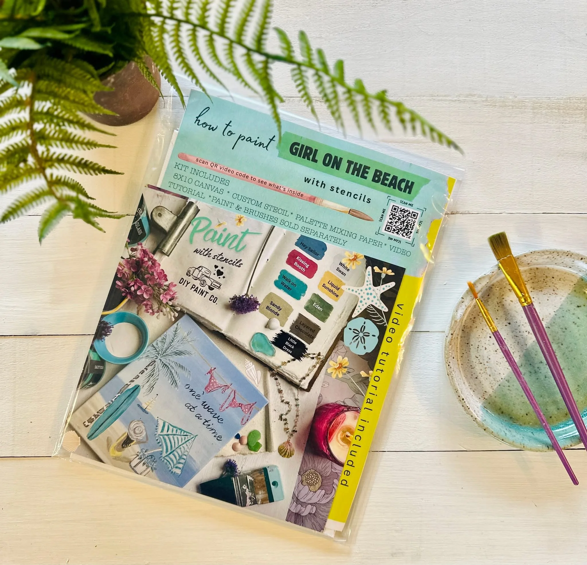 Girl on The Beach Paint Kit