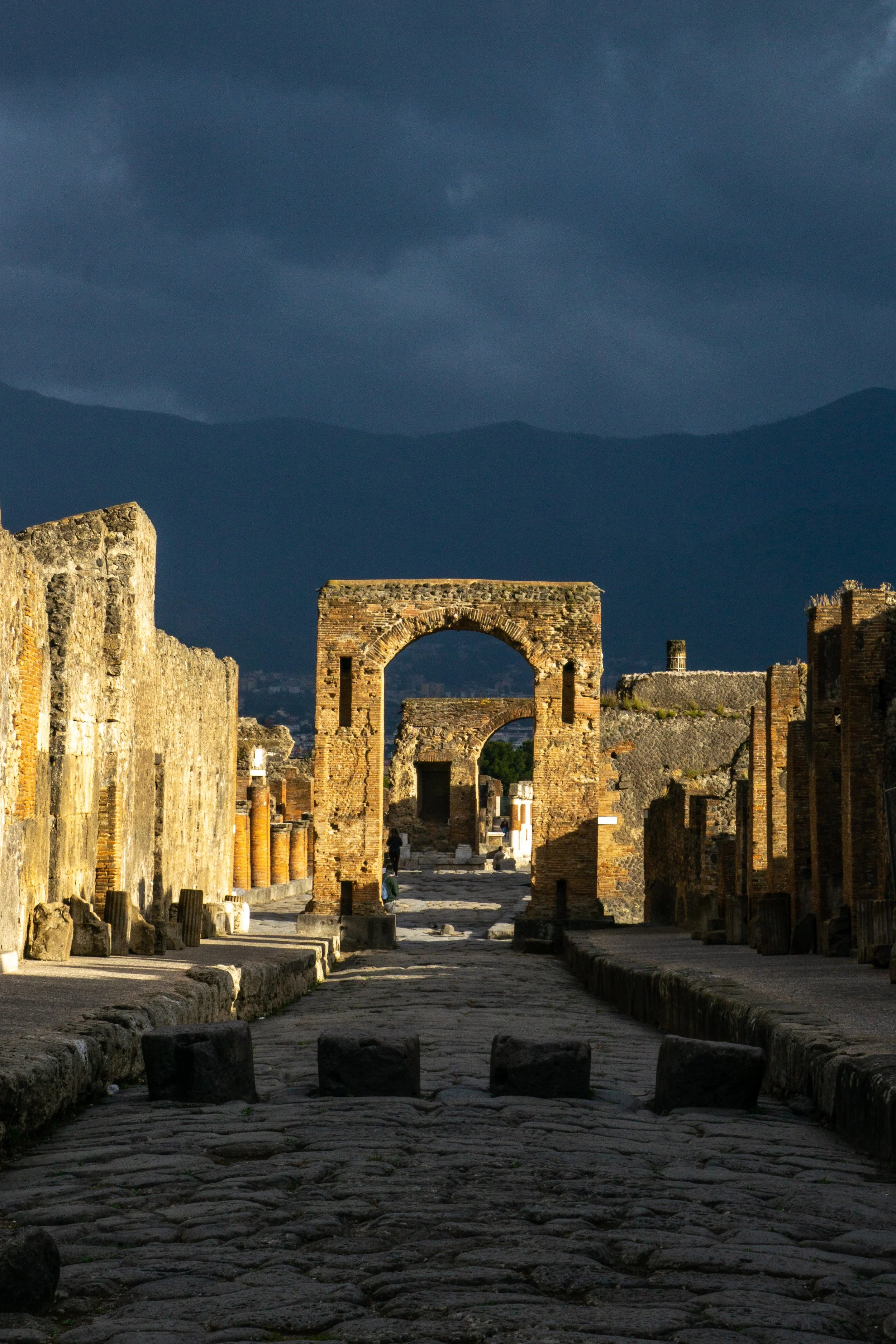 Pompeii-Afternoon-Light.jpg