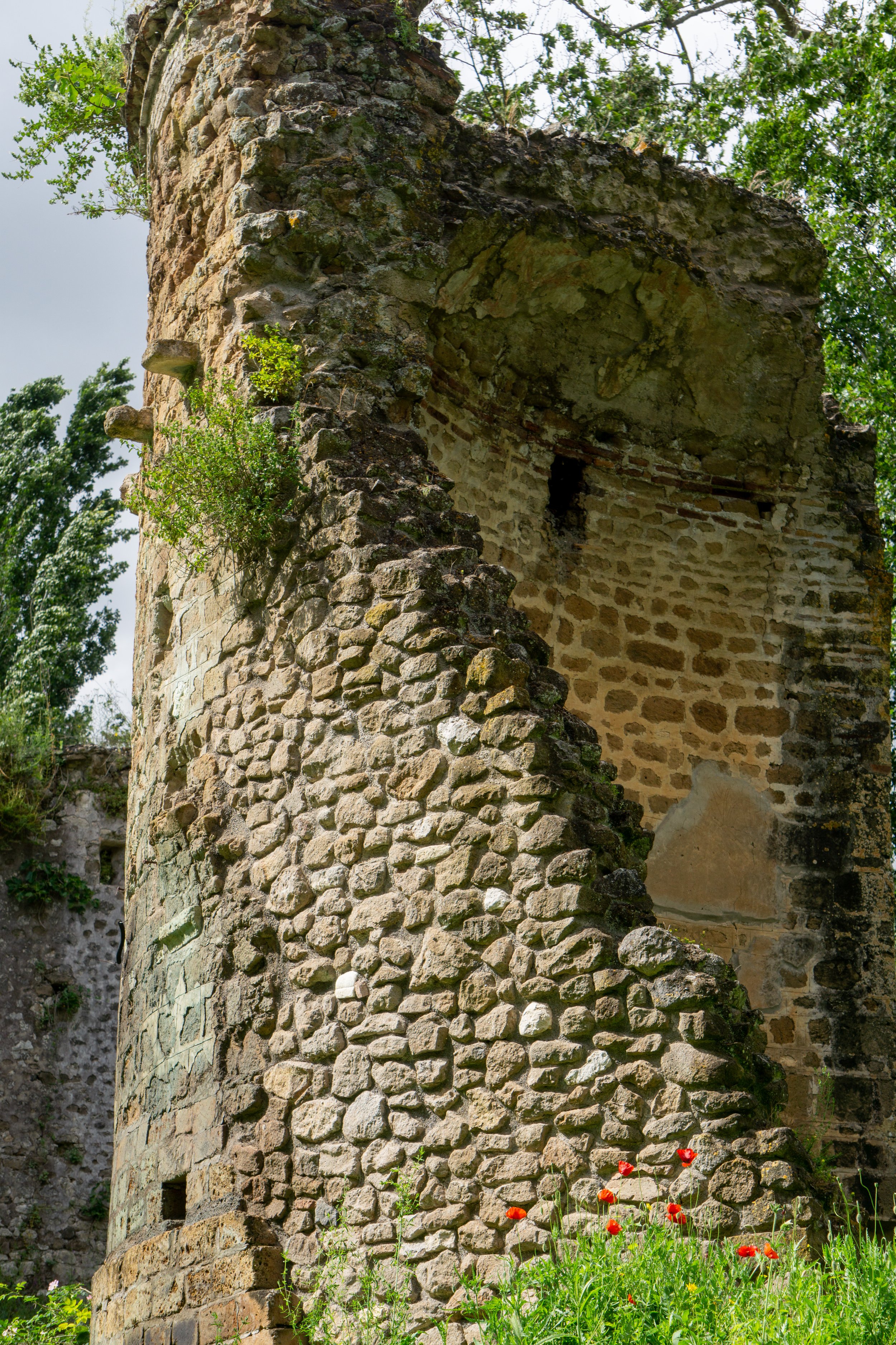 ruin_tower.jpg