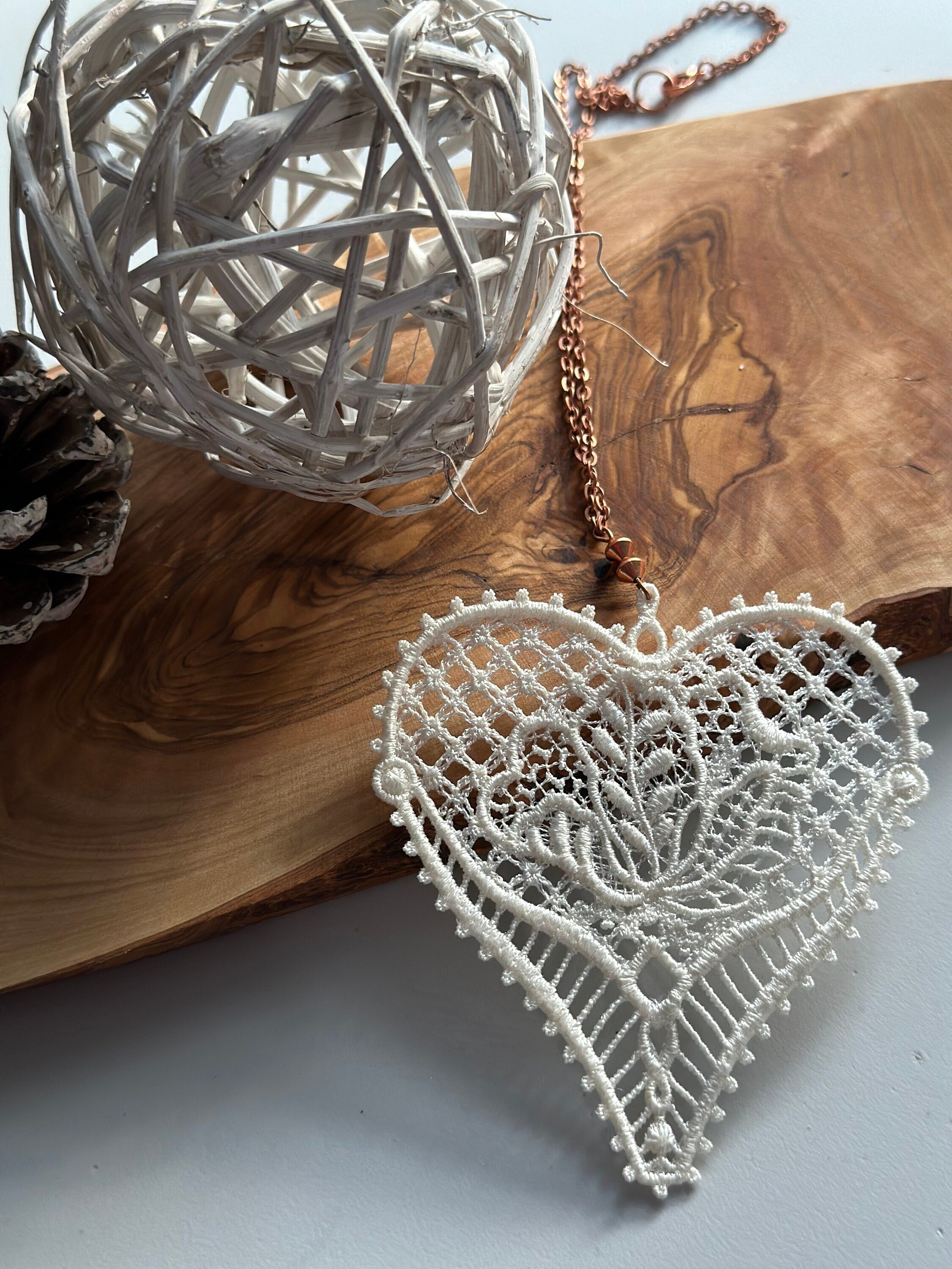 https://i.etsystatic.com/35672984/r/il/c3be8c/4458228959/il_fullxfull.4458228959_jo9l.jpg