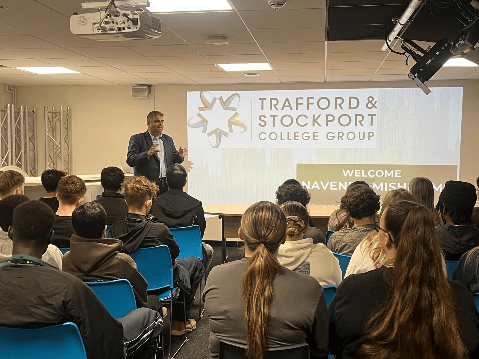 stokcport college qt.png