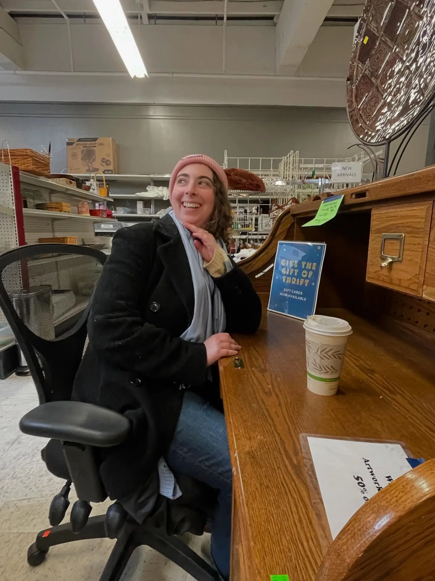 There&rsquo;s no need to sugarcoat that 2025 was a rough year, but there were absolutely some beautiful moments. 

✨ We moved! I was able to upgrade my office nook into a whole room and thrifted a  large, gorgeous desk

✨ I published in *three* antho