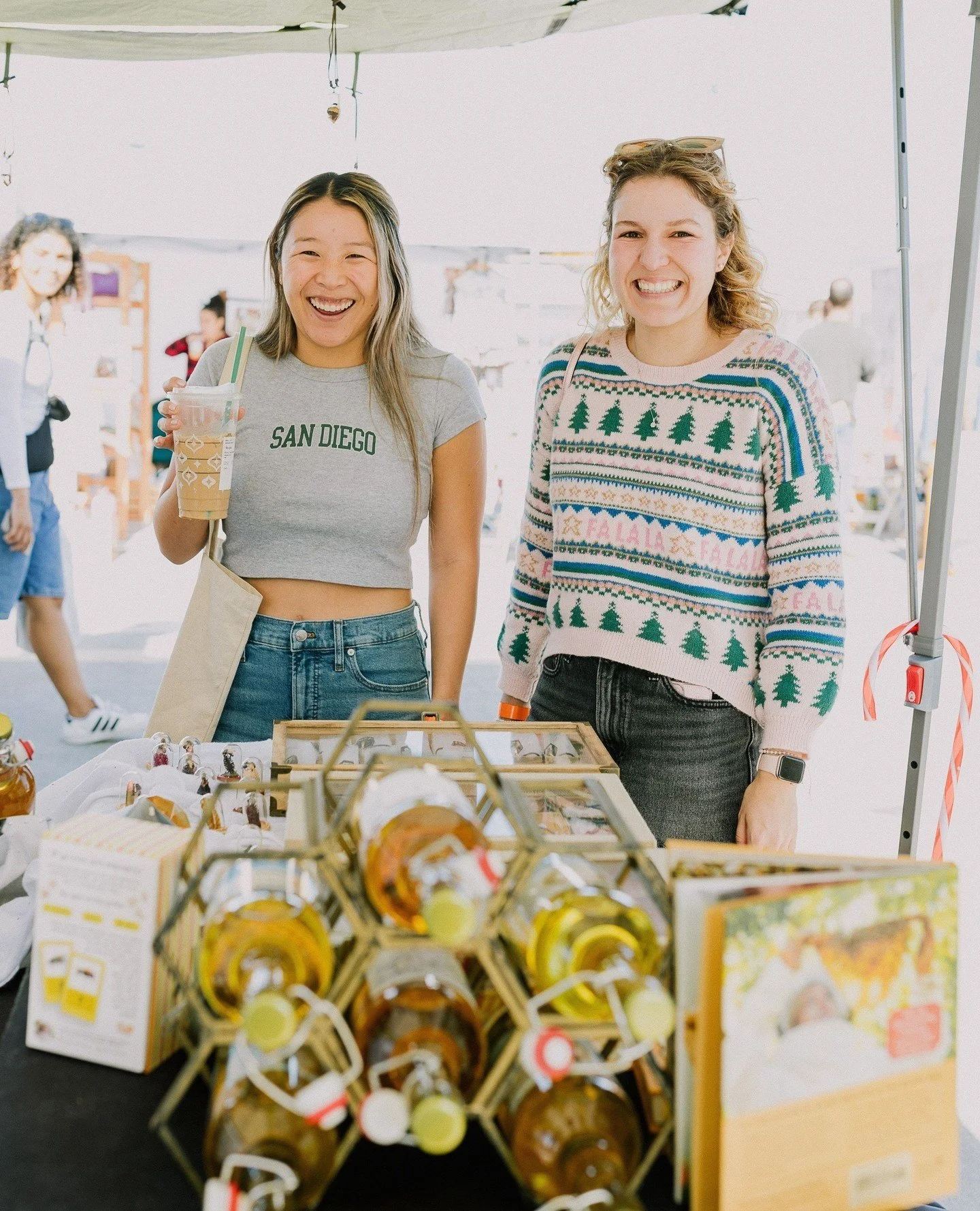 Looking to add some extra holiday magic to your season? ✨⁠
⁠
Join @makersarcade for TWO festive events happening soon, packed with creativity, shopping, and fun!⁠
⁠
✨ Makers Arcade Holiday Fair 2024⁠
Broadway Pier, Downtown San Diego⁠
Friday, Decembe