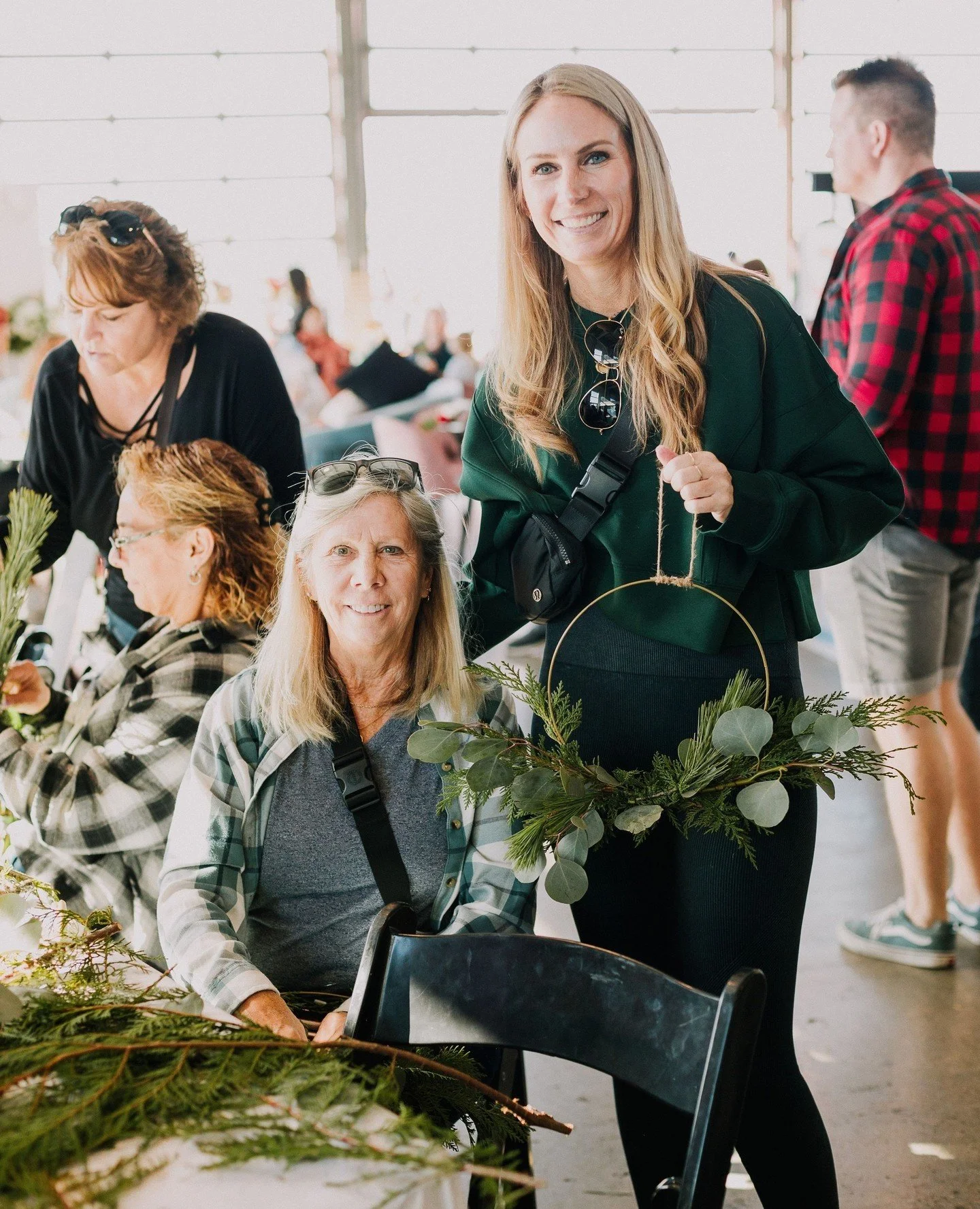 The countdown is on for the @makersarcade Holiday Fair at the beautiful Broadway Pier this December!⁠
⁠
This three-day event will be held Friday, December 6, Saturday, December 7, and Sunday, December 8. We are so excited to be a part of the Parade o