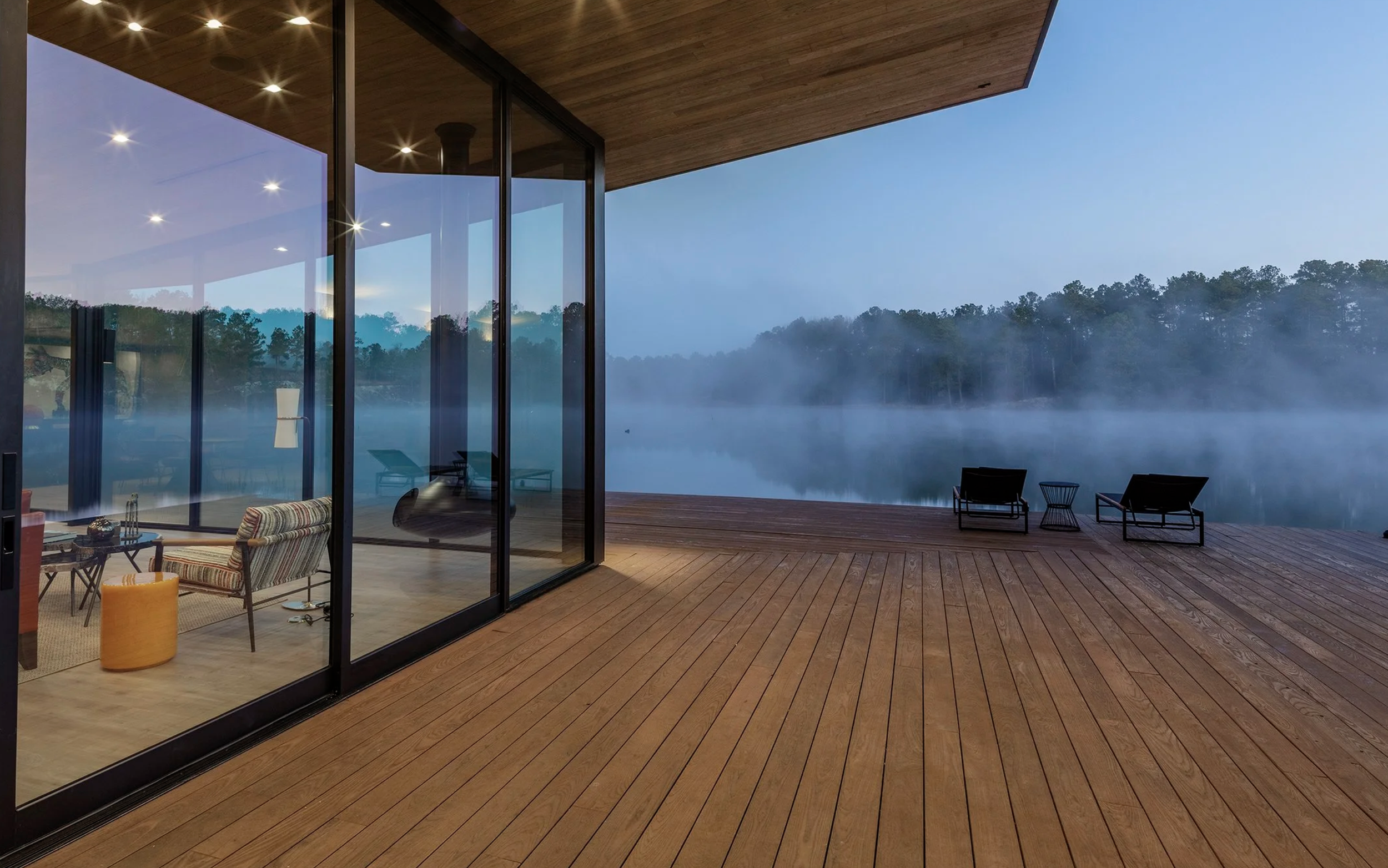 Best Decking Materials for Seattle's Rainy Climate