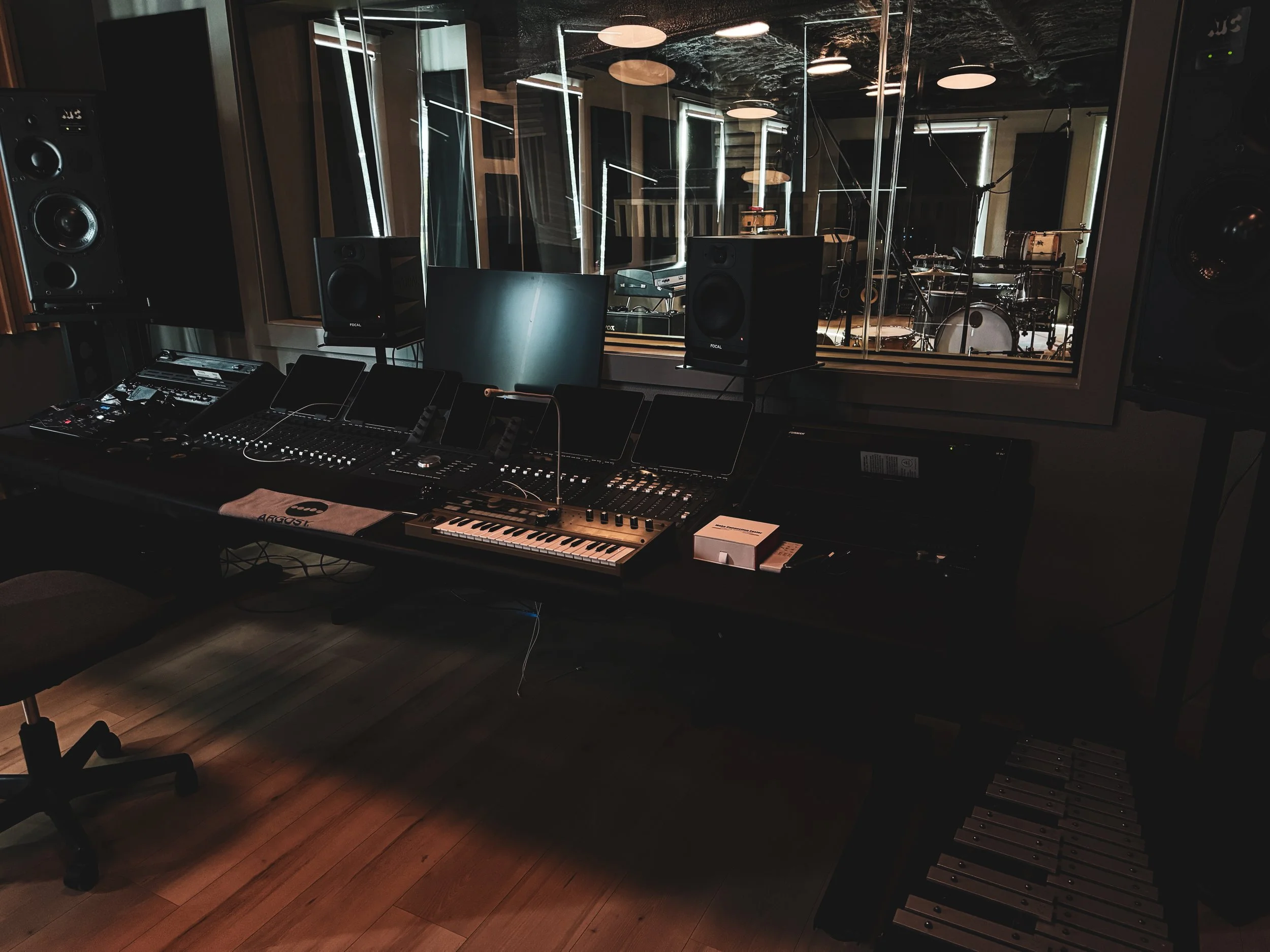 Loudmouth Studios-09.jpg
