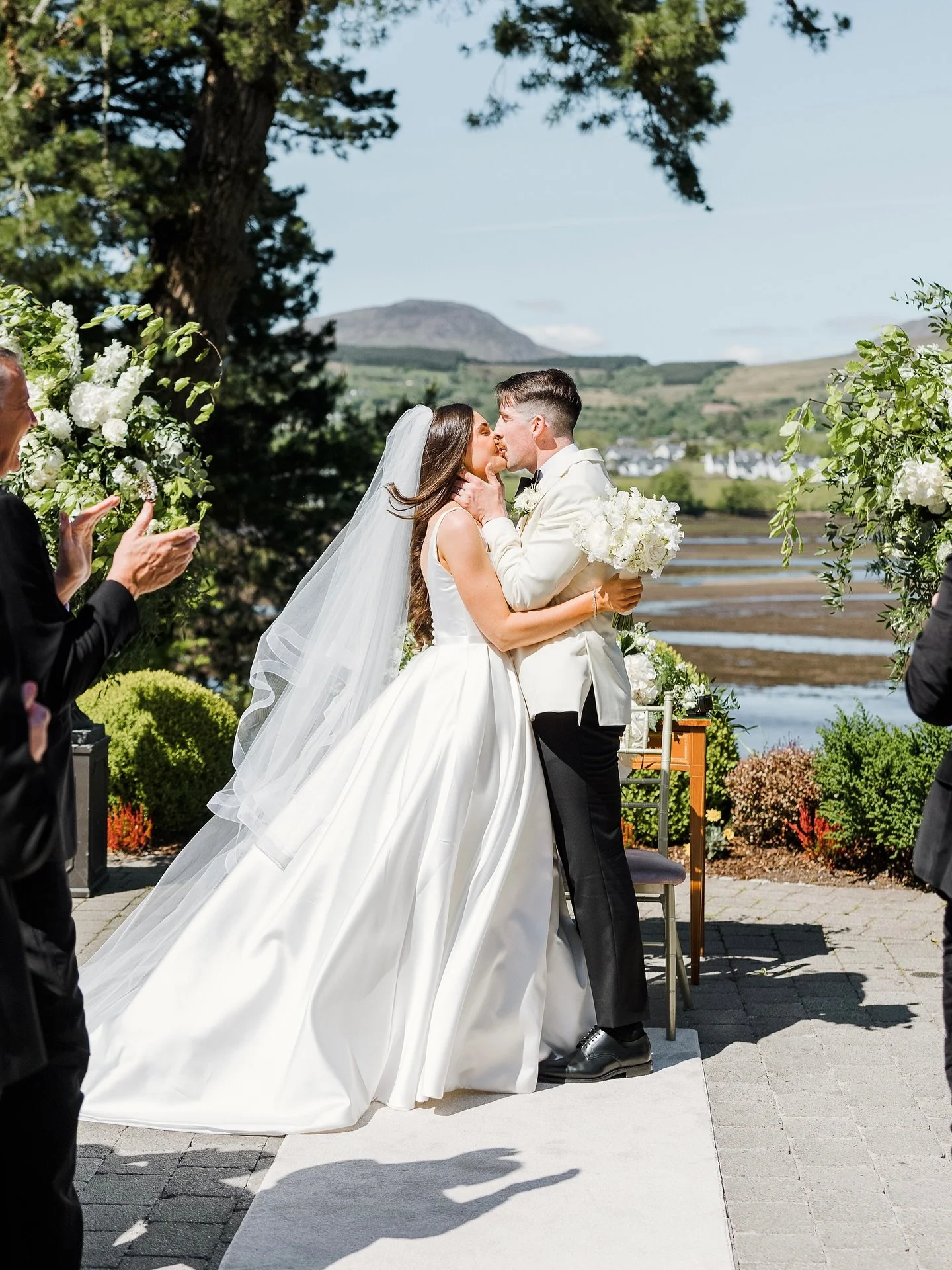 Sealed with a Kiss ✨ 

Four months ago today we celebrated a beautiful outdoor wedding ceremony for C&amp;J at the spectacular Sheen Falls Lodge, Co. Kerry. It was everything you could wish for and more on an Irish May bank holiday ~ sunshine, smiles
