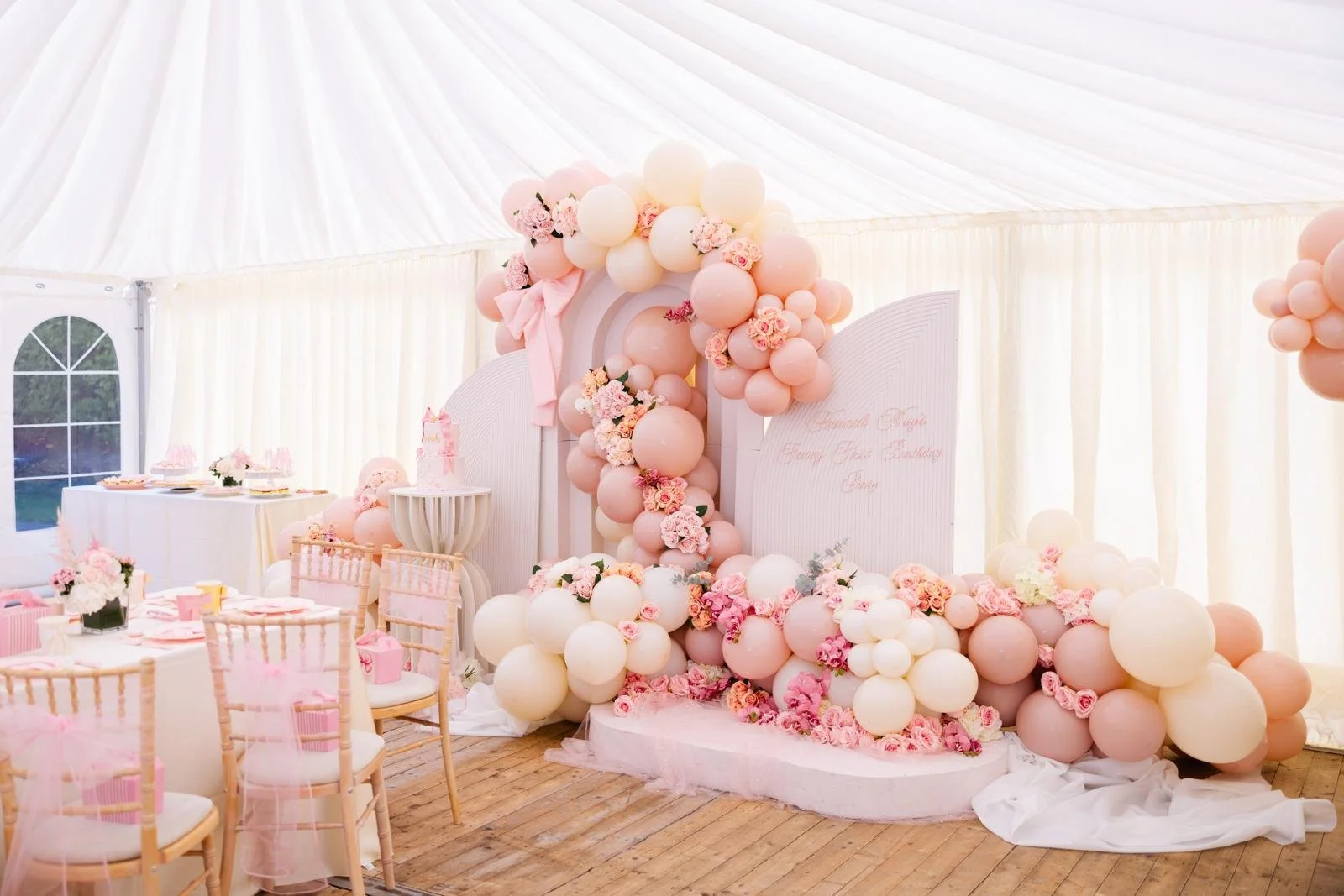 Fancy First Birthday Party6.jpg