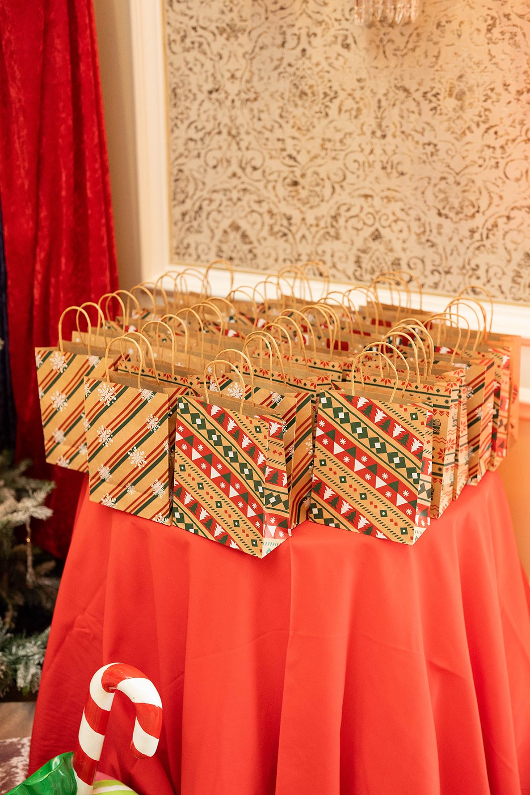 Rachel David Max_s Christmas Party 20.12.25-40.jpg