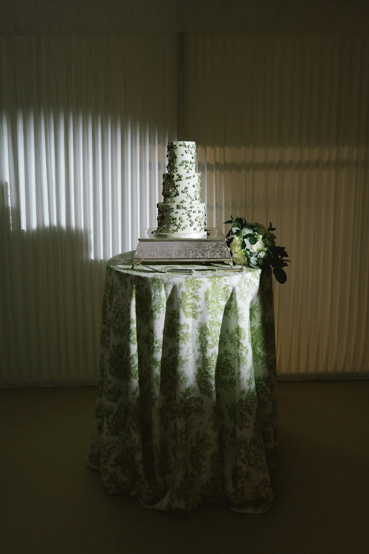 a-s-ireland-wedding-by-ireland-wedding-photographers-wonder-and-magic-1046.jpg