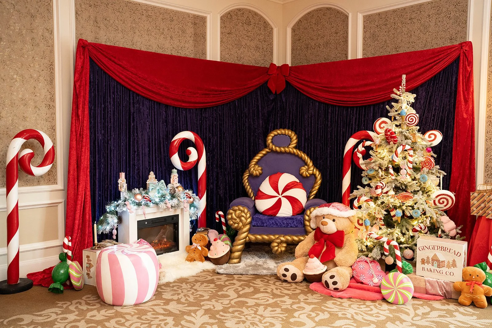 Rachel David Max's Christmas Party 20.12.25-18_websize.jpg