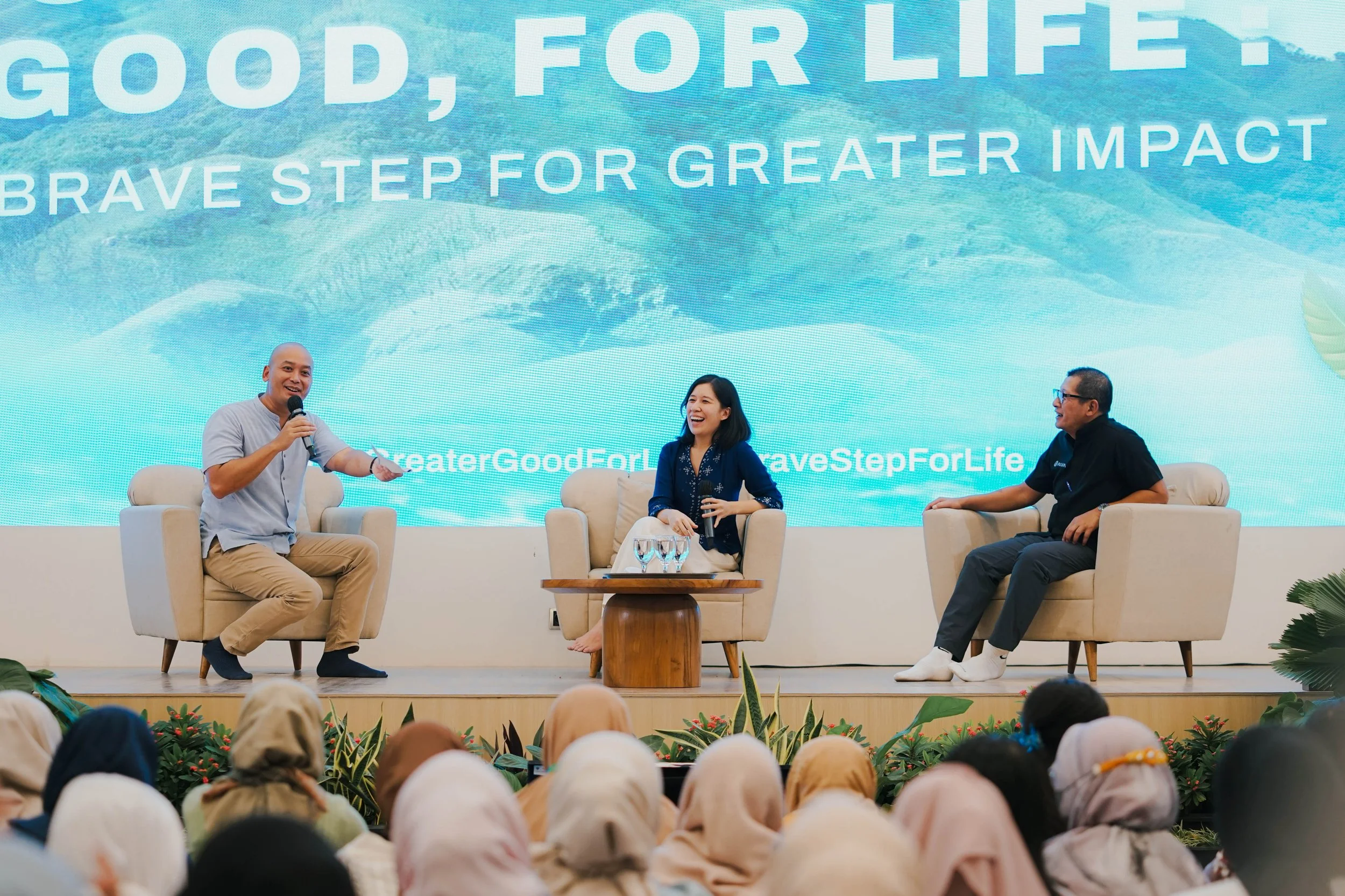 Denica at Paragon-Talkshow15.JPG