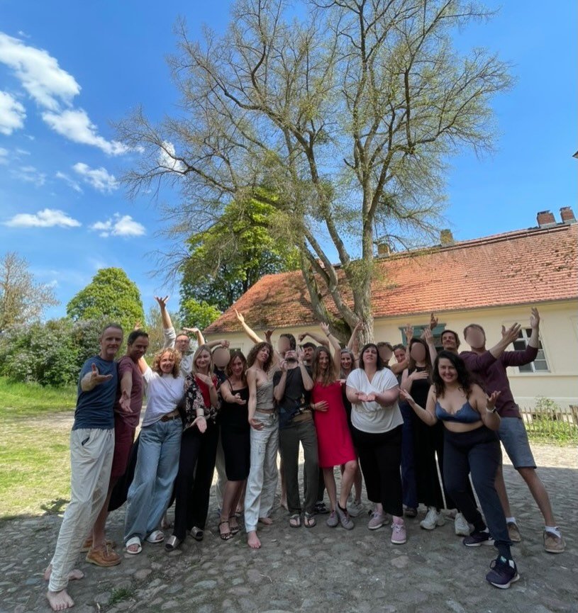 Already one month ago! Another magical Rebirth journey with another group of magical beings. Every group is different, every group is beautiful. I was deeply touched by the deep wisdom of the participants of this group and their complete openness tow