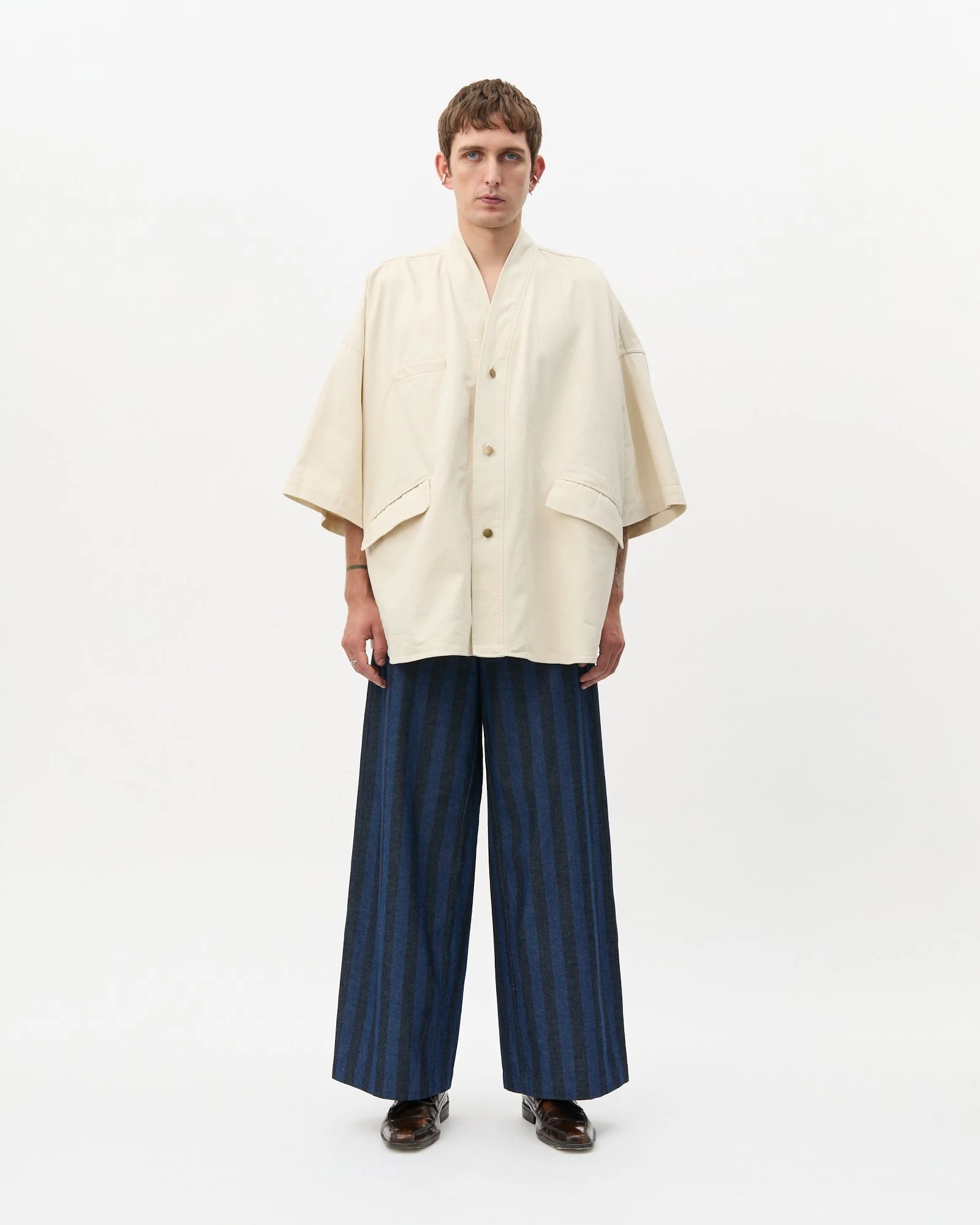 IVORY V-NECK OVERSIZED SHIRT - Renè