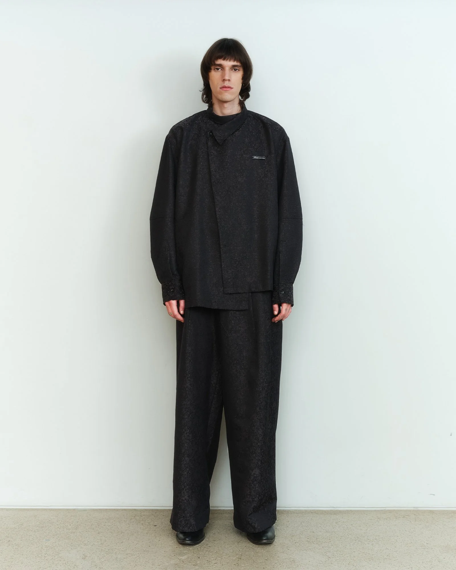 black jacquard shirt 02.jpg