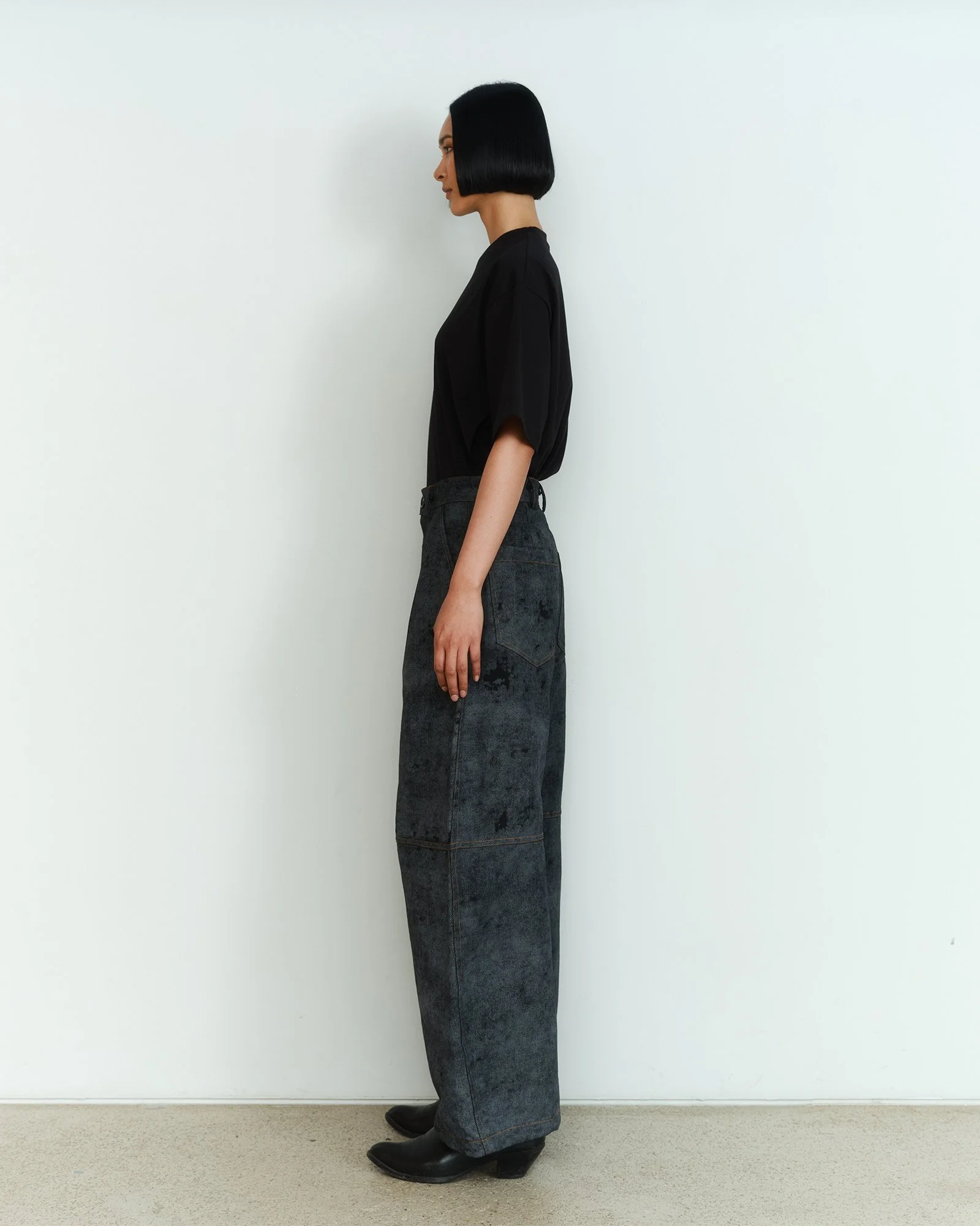 Dark smoke pants 07.jpg